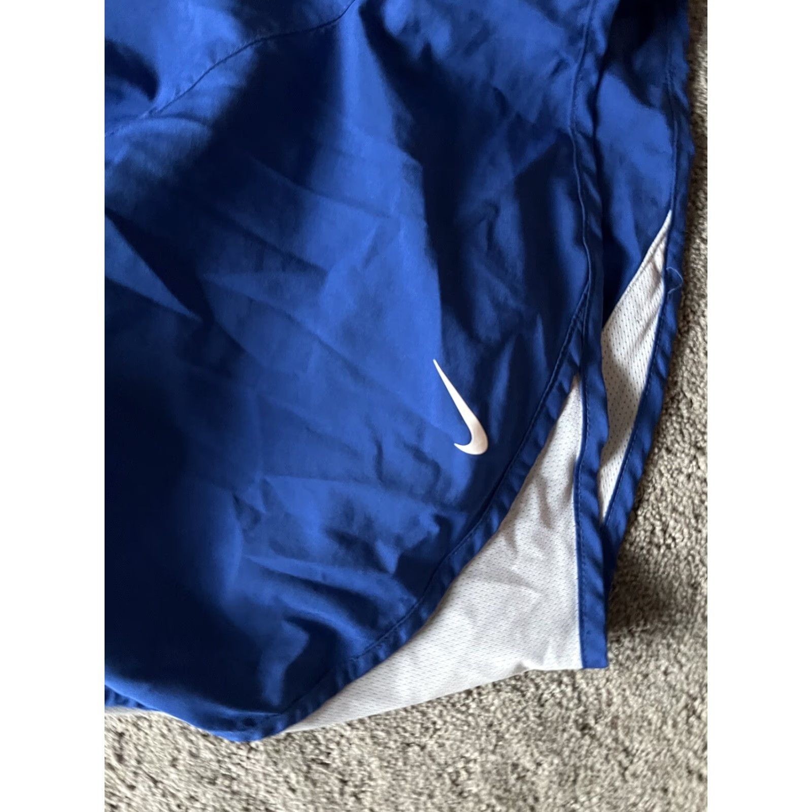 Nike Nike Dri Fit Tempo Running Shorts Blue Lined Women's Medium Active Delaware UNIV Size 32" / US 10 / IT 46 - 3 Thumbnail