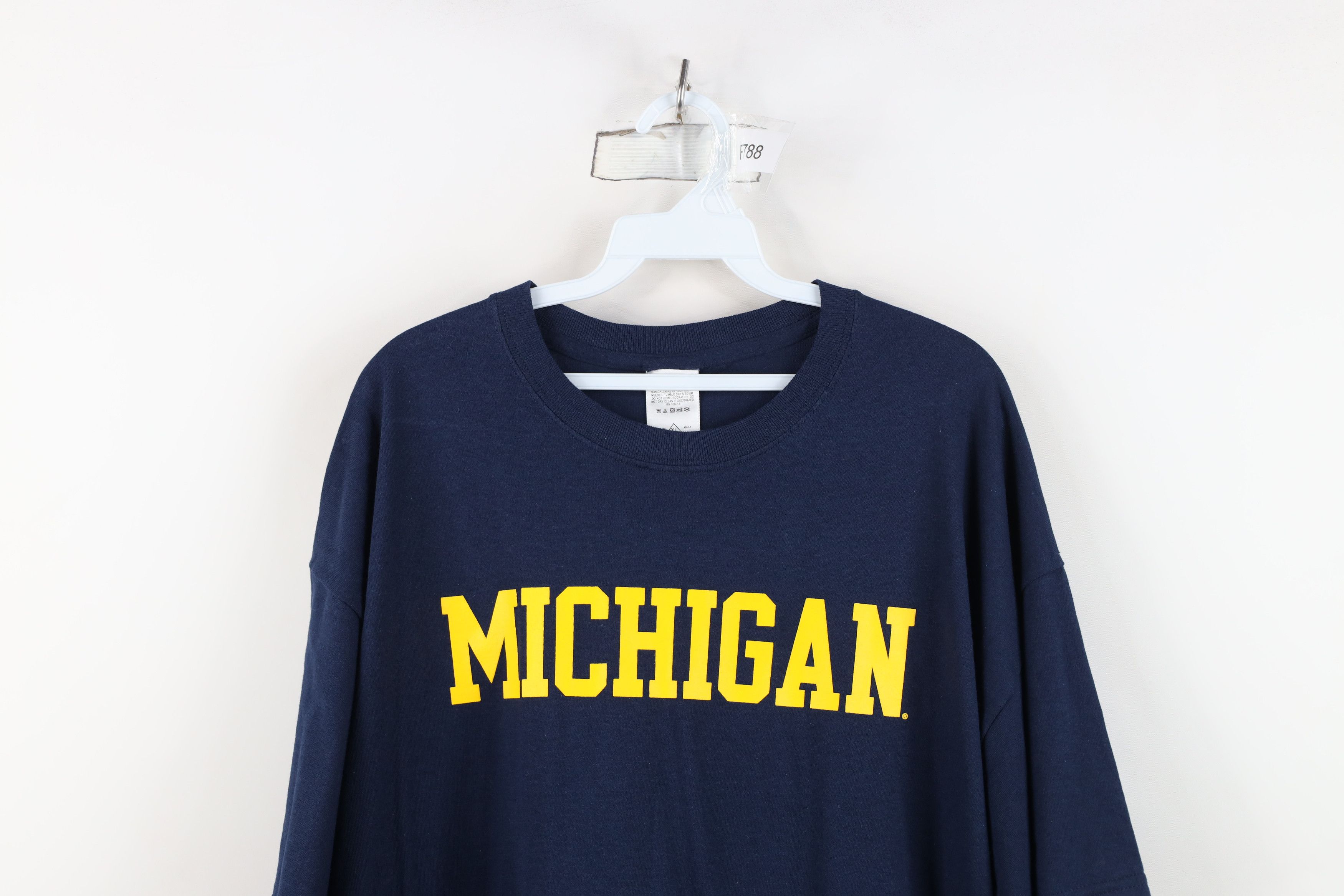 Vintage Vintage University of Michigan Short Sleeve T-Shirt Blue Size US XL / EU 56 / 4 - 2 Thumbnail