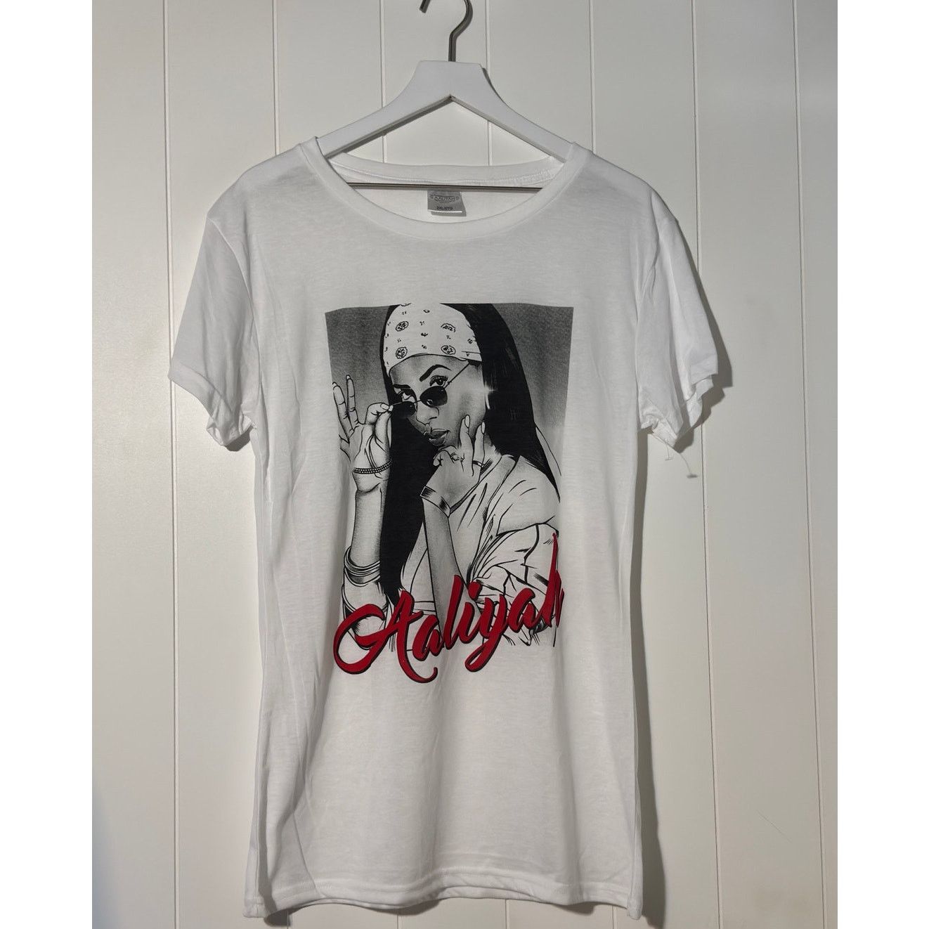 Other Aaliyah Graphic T-Shirt White Short Sleeve Band T-Shirt 2XL Size L / US 10 / IT 46 - 1 Thumbnail