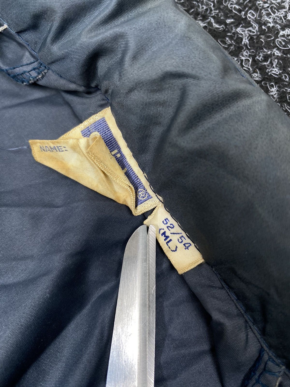 🇰🇷 70-80s Vintage adidas South Korea jacket M-L size