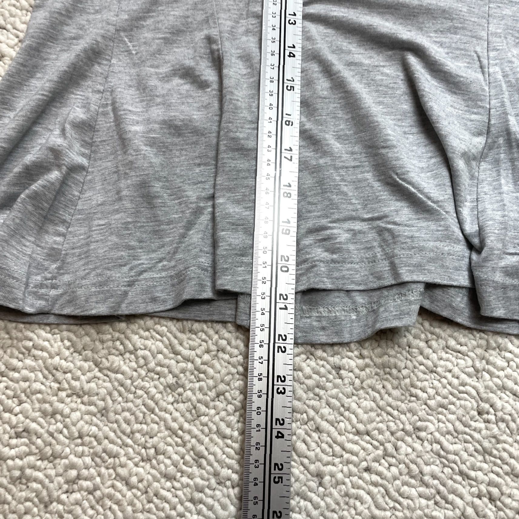 Banana Republic VINTAGE Banana Republic Shirt Womens Medium Gray Threadsoft Modal Short Sleeve Tee Size M / US 6-8 / IT 42-44 - 4 Thumbnail