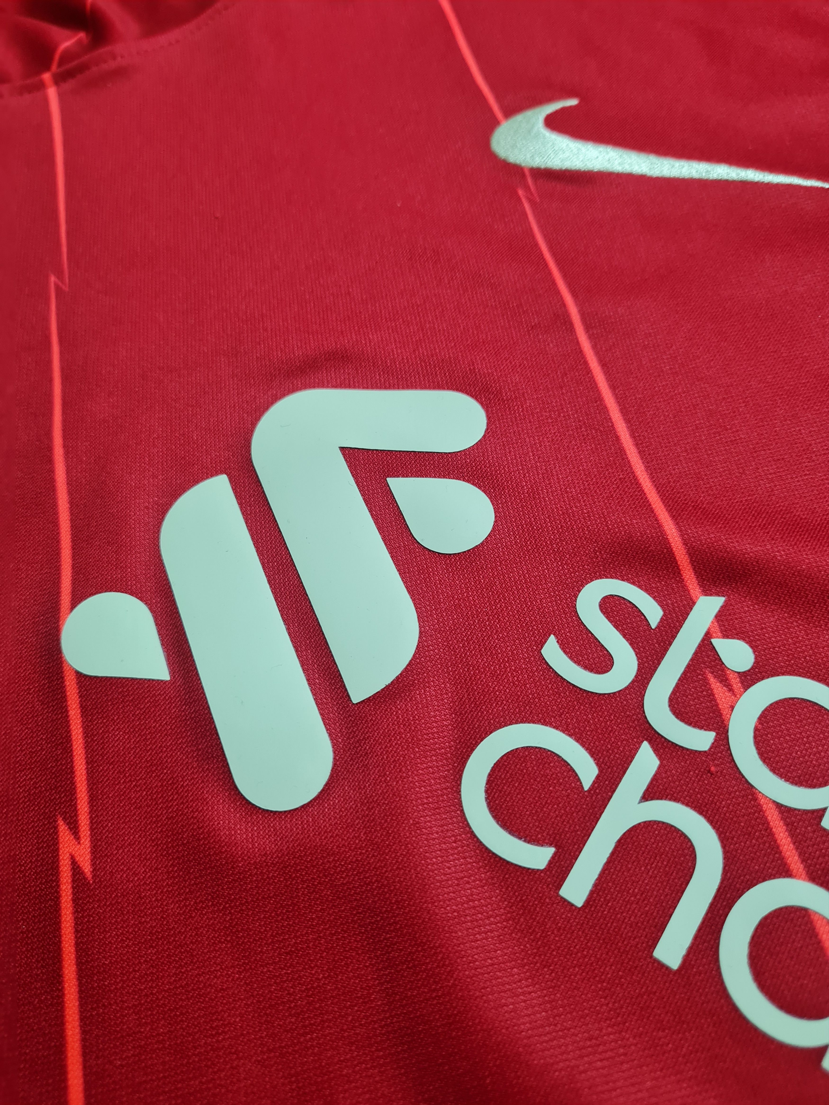 Nike SOCCER SHIRT NIKE LIVERPOOL FC HOME FOOTBALL JERSEY 2021/22 Size US XL / EU 56 / 4 - 9 Thumbnail