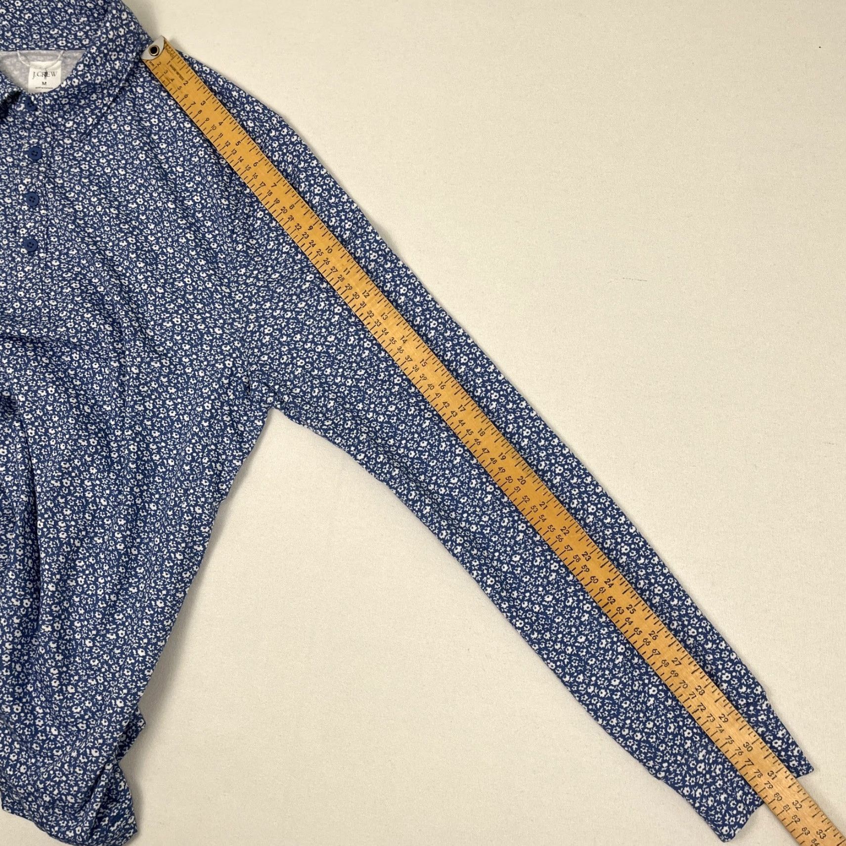 J.Crew J. Crew Oarsman Polo Shirt Mens M Blue White Floral Spring Field Stretch BZ030 Polo Shirt Mens Blue Floral Spring Field Stretch BZ030 Size US M / EU 48-50 / 2 - 7 Thumbnail