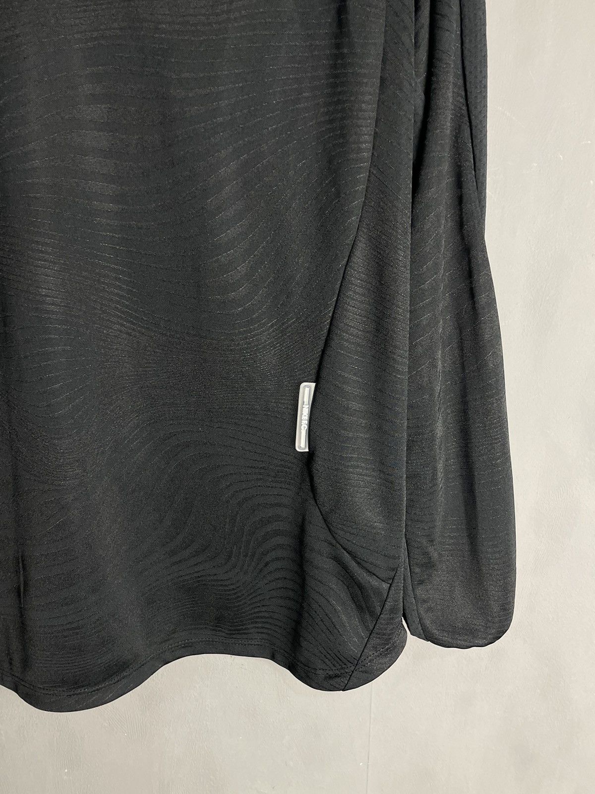 Nike Nike Inter Milan training longsleeve jersey Size US S / EU 44-46 / 1 - 3 Thumbnail