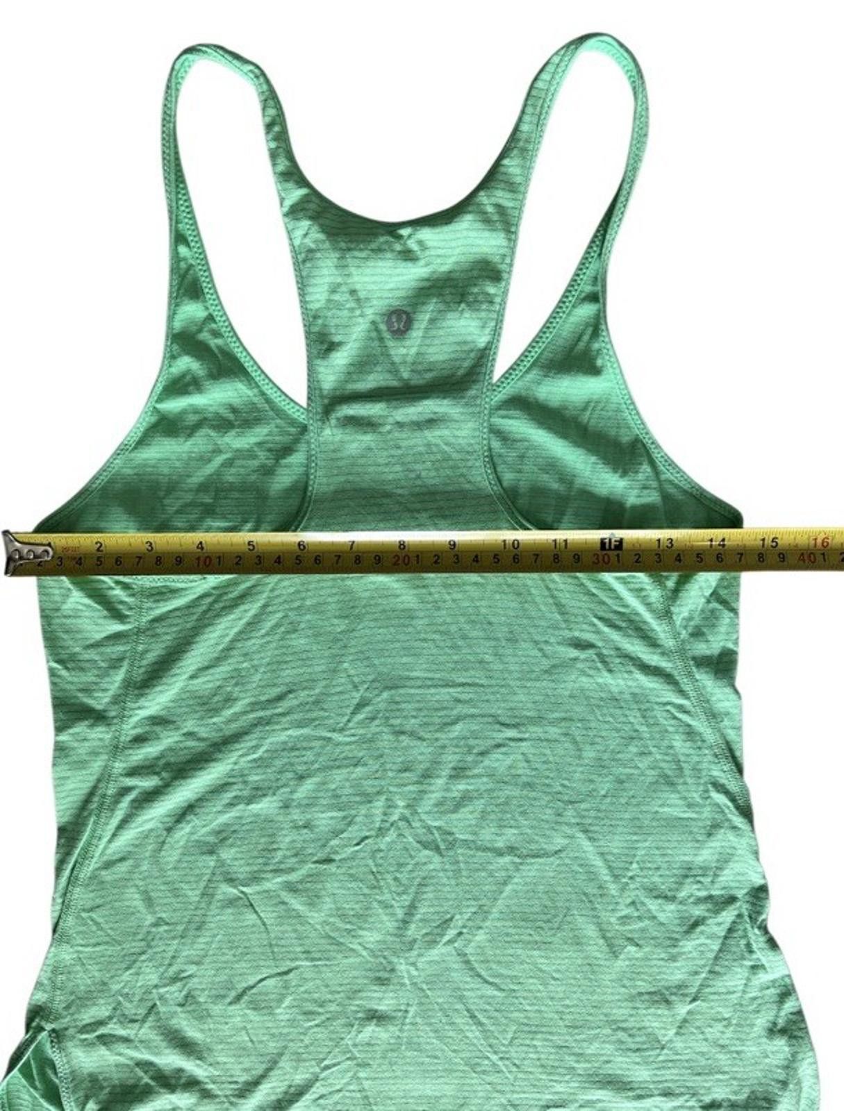 Lululemon Lululemon Tank Top Green Silverescent Racerback SZ 6 Size M / US 6-8 / IT 42-44 - 2 Thumbnail