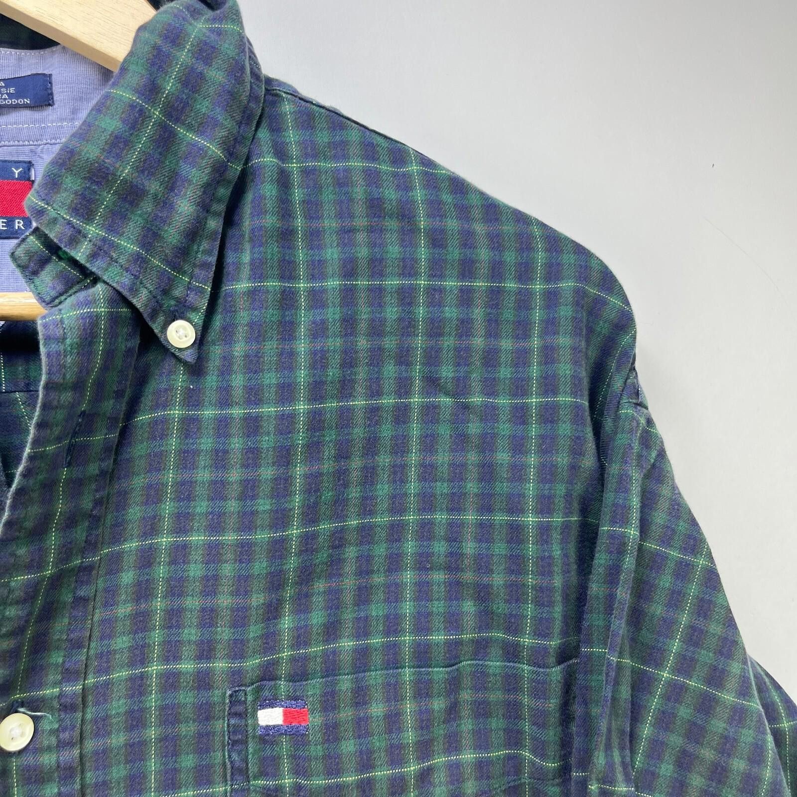 Tommy Hilfiger Vintage Tommy Hilfiger Button-Up Short Sleeve Shirt Large Size US L / EU 52-54 / 3 - 3 Thumbnail
