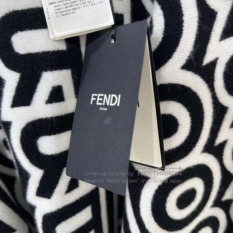 Fendi Fendi size 130*134cm Monogrammed Letter Logo Wool Shawl Size ONE SIZE - 5 Thumbnail