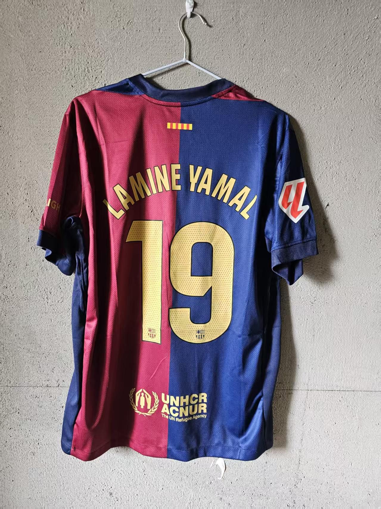 Other 2025 Barcelona Lamine Yamal Jersey Commemorate Size US L / EU 52-54 / 3 - 2 Thumbnail