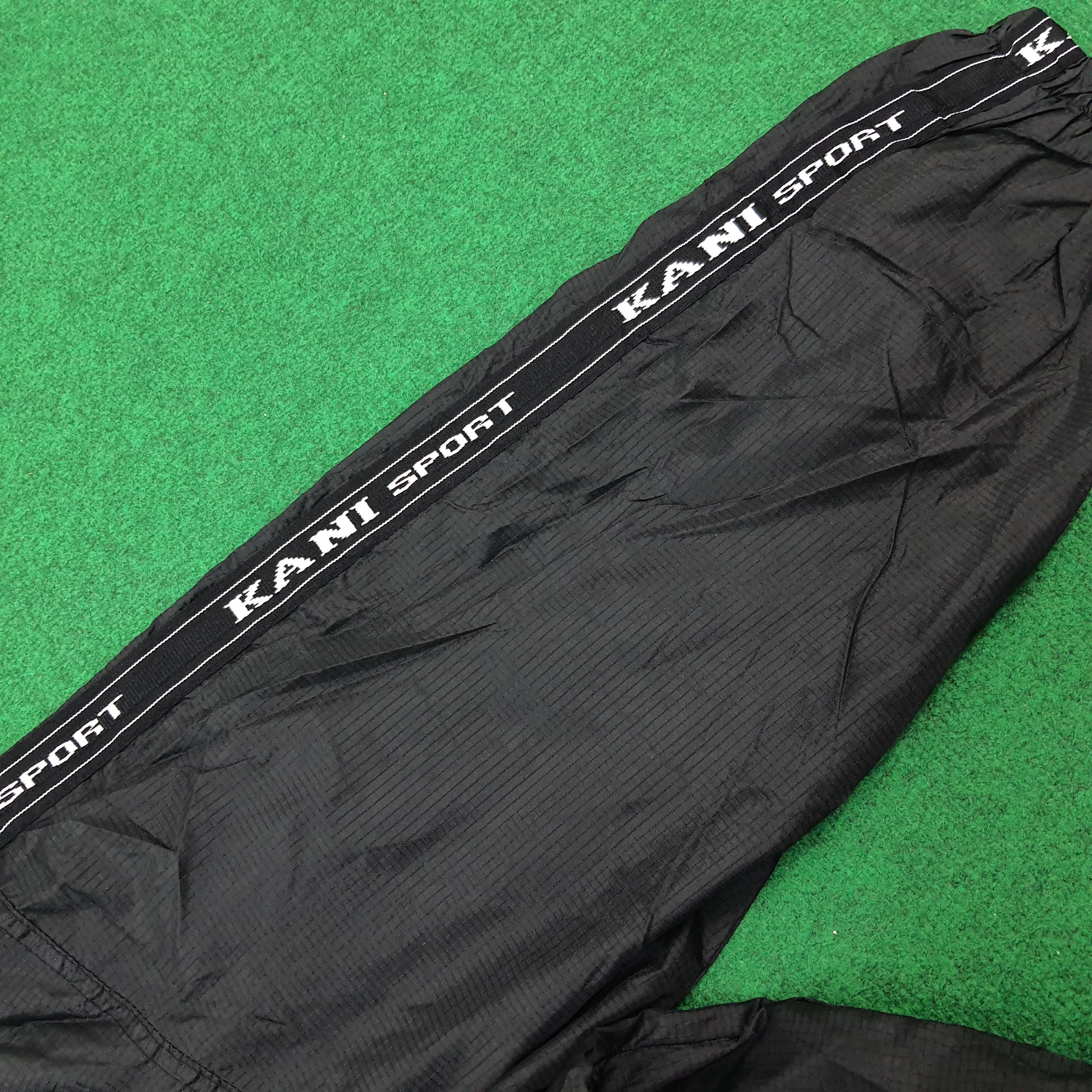 Karl Kani × Vintage Vintage Karl Kani Jeans Outdoor Sports Jacket Size US XXL / EU 58 / 5 - 6 Thumbnail