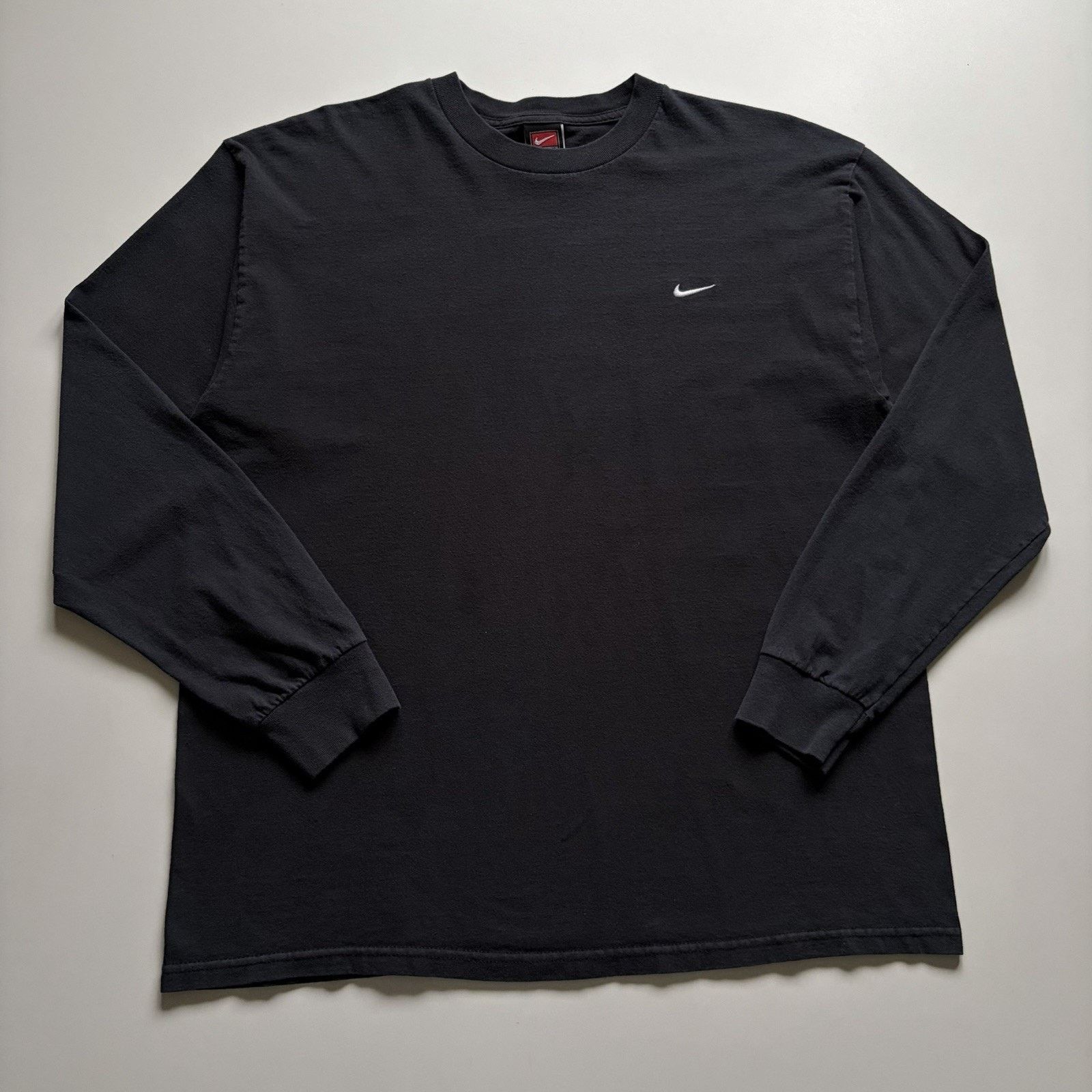 Nike × Vintage Vintage Nike Long Sleeve Shirt Large Black 90s Swoosh Rare Size US L / EU 52-54 / 3 - 1 Thumbnail