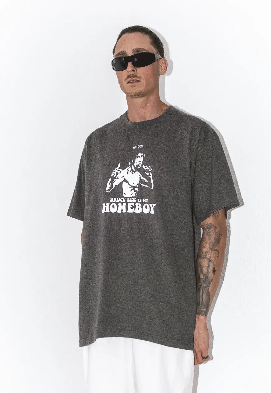 Rap Tees × Vintage Baggy Grey Relaxed Bruce Lee Homeboy Movie Graphic T-Shirt Size US XL / EU 56 / 4 - 2 Thumbnail