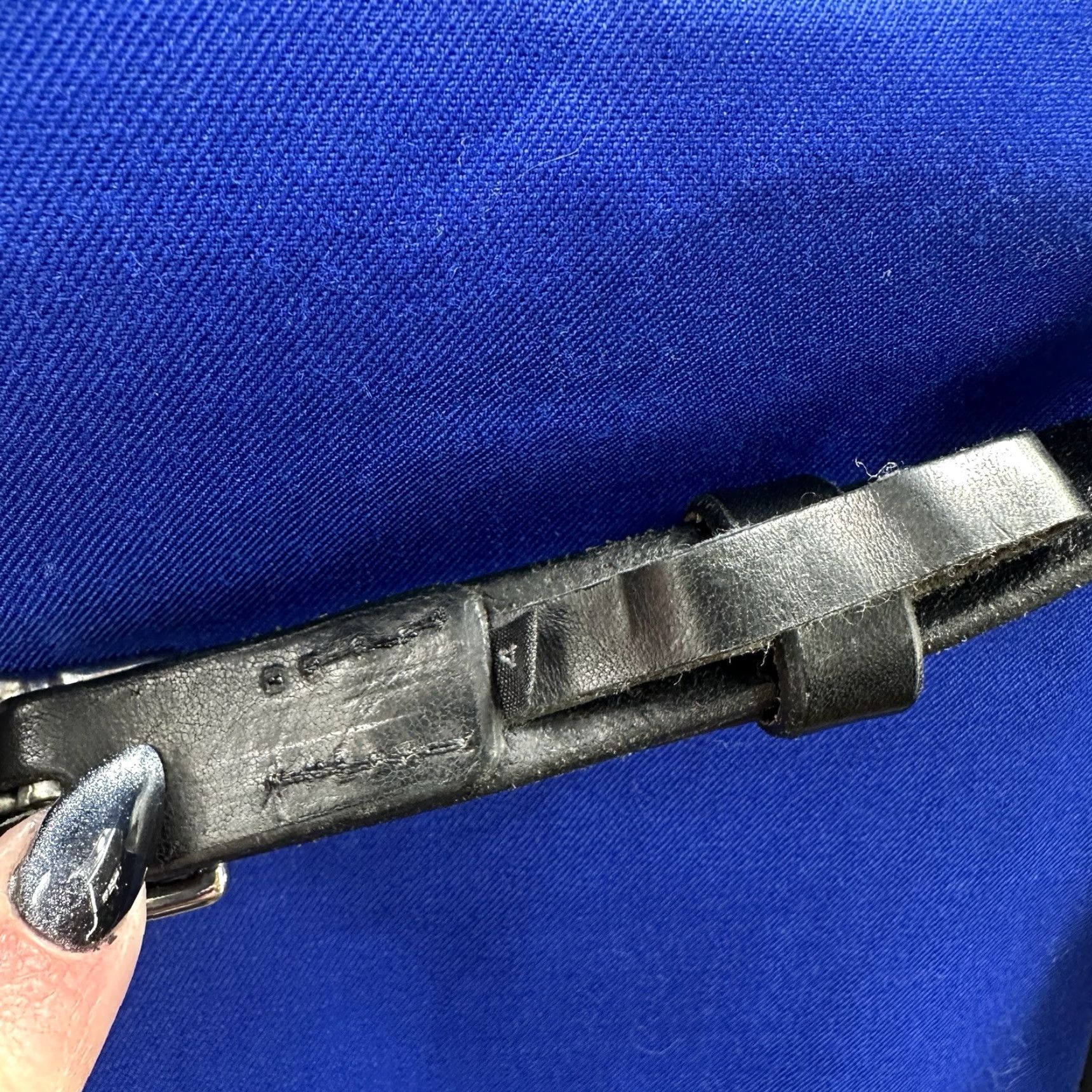 Vintage Yigal Azrouel Skirt Womens 4 Blue Black Leather Belt Business Trim Quiet Luxury Size 27" / US 4 / IT 40 - 7 Thumbnail