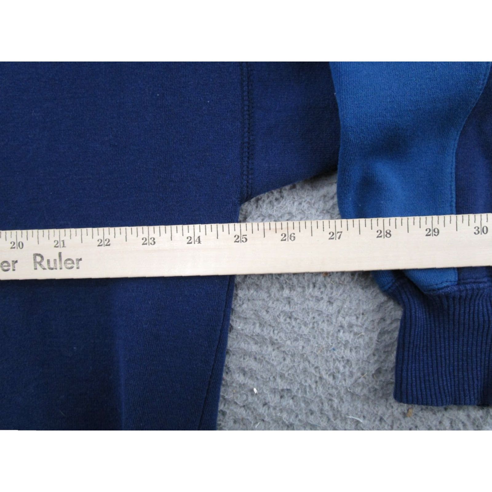 NCAA Vtg 90s University of Illinois Crewneck Sweatshirt Color Block SZ L Crable NCAA Mens Sweatshirt Size US L / EU 52-54 / 3 - 6 Thumbnail