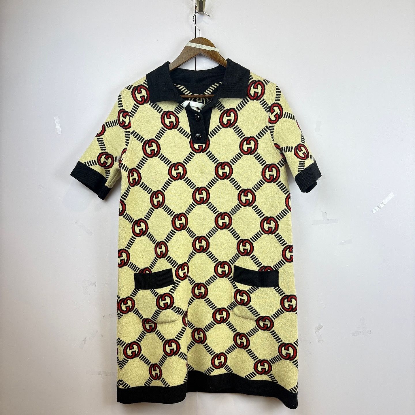 Gucci Gucci GG Logo Knit Polo Mini Dress Size M Size M / US 6-8 / IT 42-44 - 1 Thumbnail