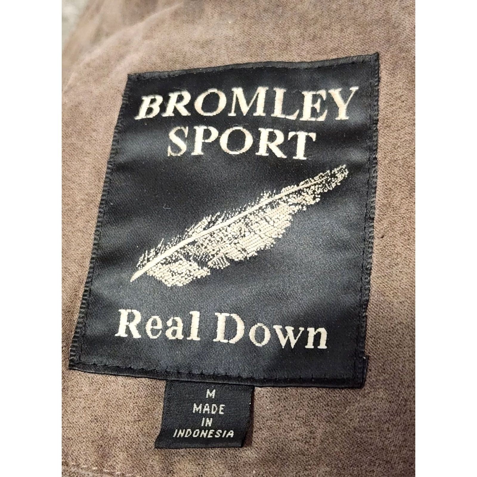 Vintage Bromley Sport Down & Feathers Parka Coat Jacket Brown M Unisex Adults Medium Climate: Fall Winter Spring Size M / US 6-8 / IT 42-44 - 3 Thumbnail
