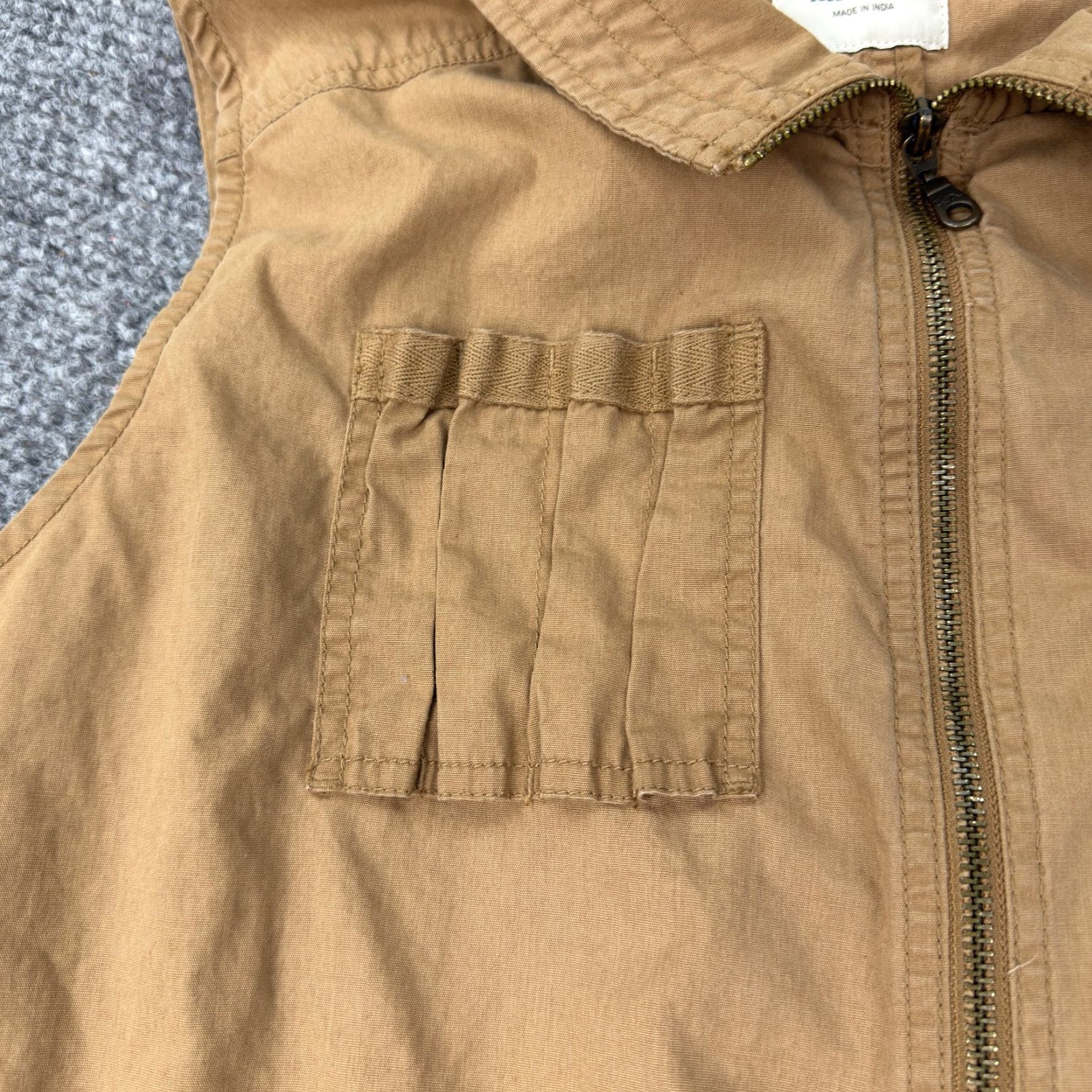 Old Navy VINTAGE Old Navy Vest Mens 2XL Tan Utility Canvas Zip Front Pockets Military Style Autumn Casual Mens Size US XXL / EU 58 / 5 - 3 Thumbnail
