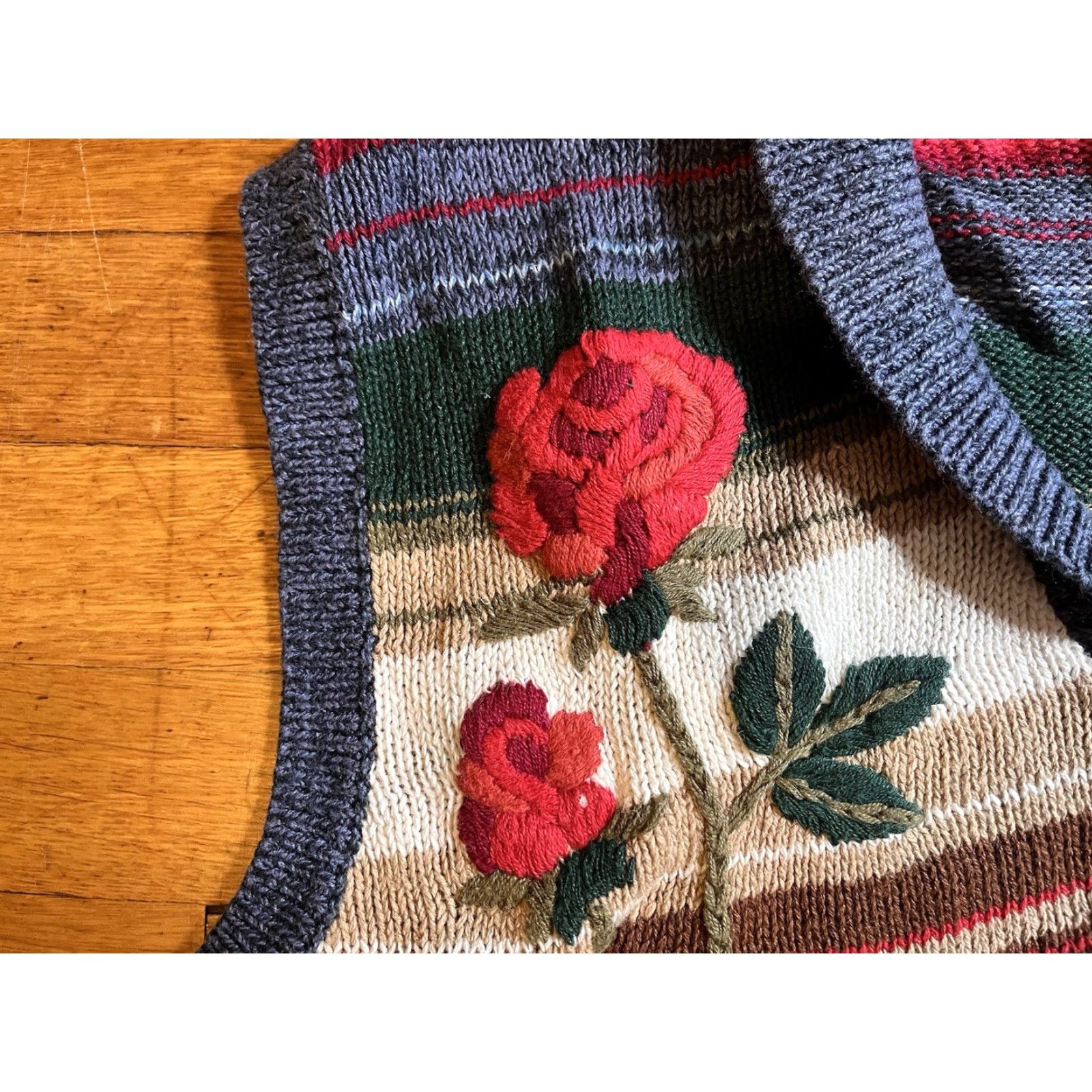 Vintage VINTAGE Cambridge Dry Goods Rose Sweater Vest Womens Large Blue Shirt Size L / US 10 / IT 46 - 3 Thumbnail