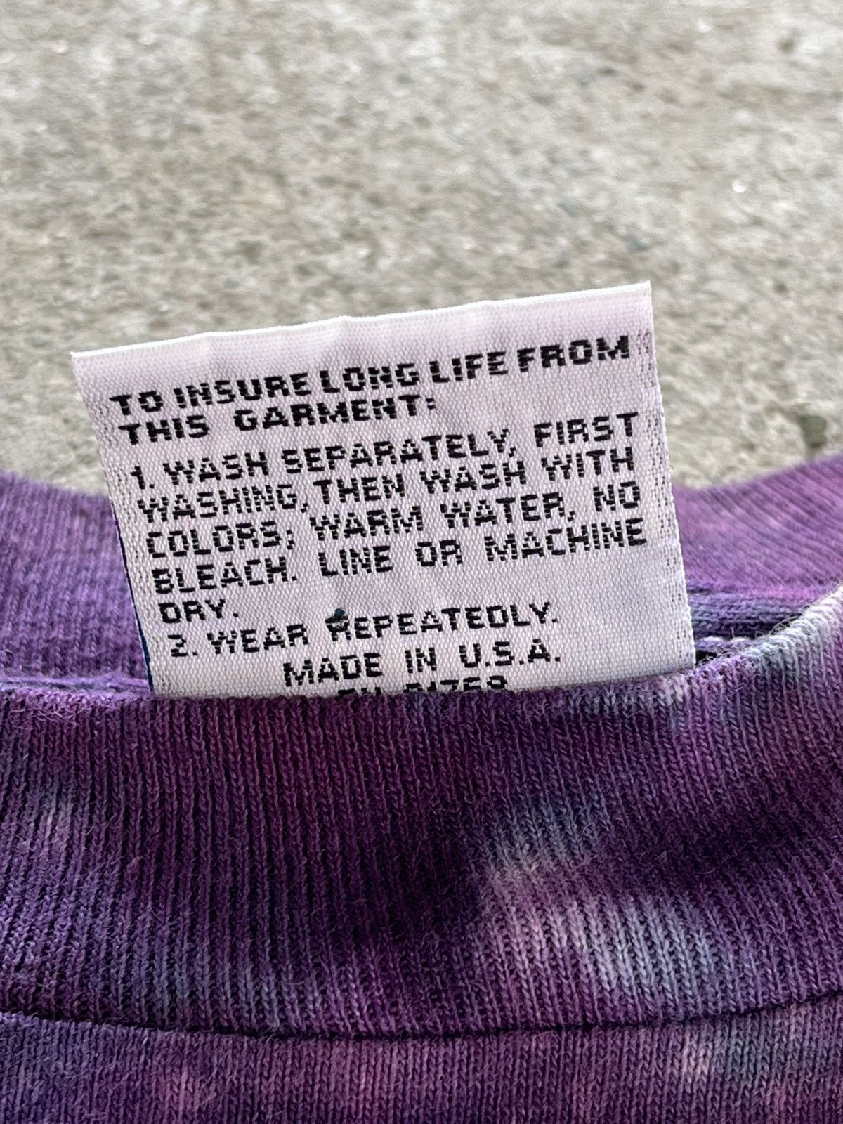 Vintage Liquid blue Space t- shirt 90’s Size US L / EU 52-54 / 3 - 7 Thumbnail