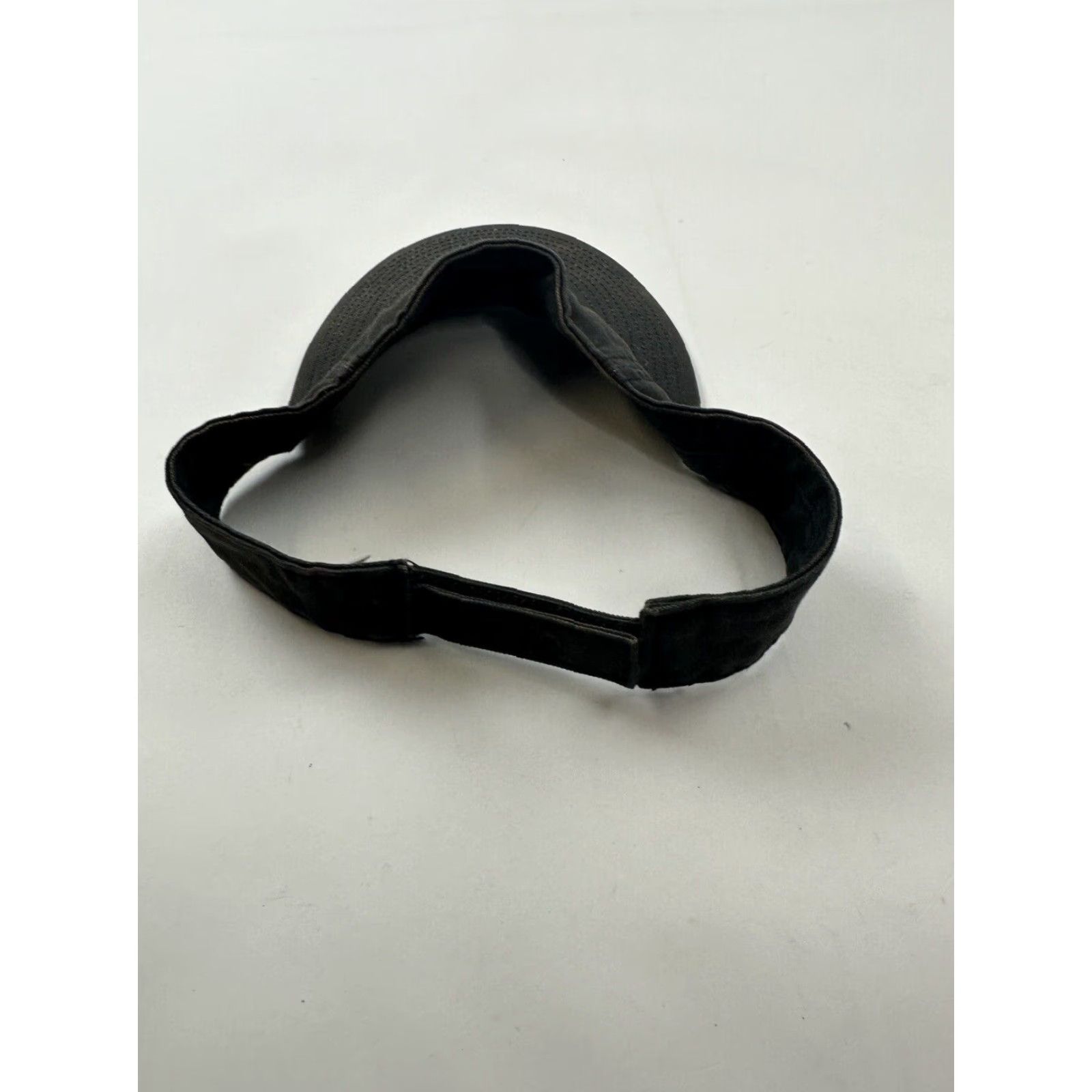 Nike VINTAGE Nike Visor Hat Mens One Size Cap Black Strapback Gray Tag Size ONE SIZE - 5 Thumbnail