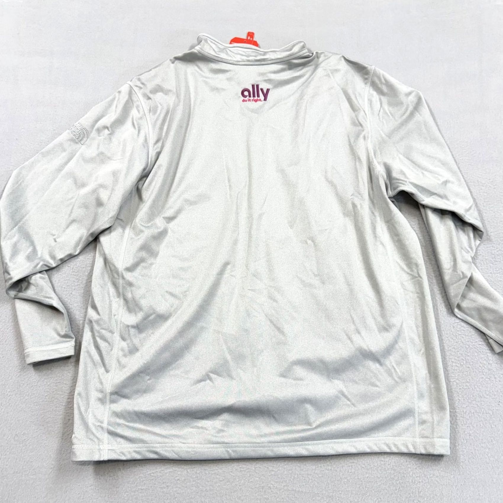 The North Face The North Face Pullover Mens 2XL Gray Tech 1/4 Zip Fleece Long Sleeve Top Hiking Size US XXL / EU 58 / 5 - 6 Thumbnail