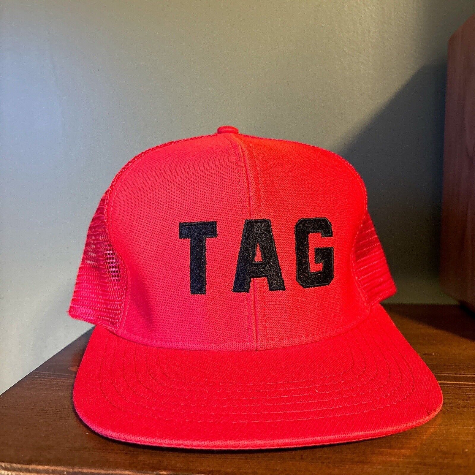 Designer Vintage TAG Sample Red Mesh Trucker Snapback Hat Size ONE SIZE - 1 Thumbnail