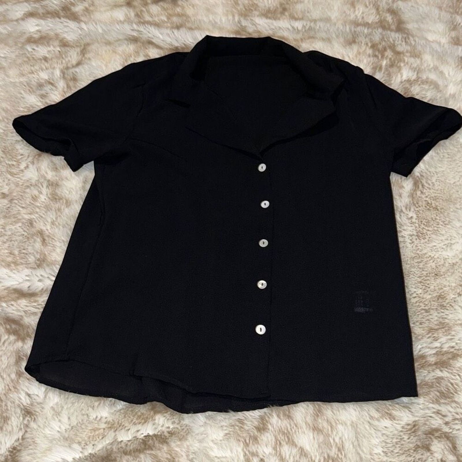 Shein SHEIN Black Short Sleeve Button Front Blouse | Sz M Size M / US 6-8 / IT 42-44 - 3 Thumbnail