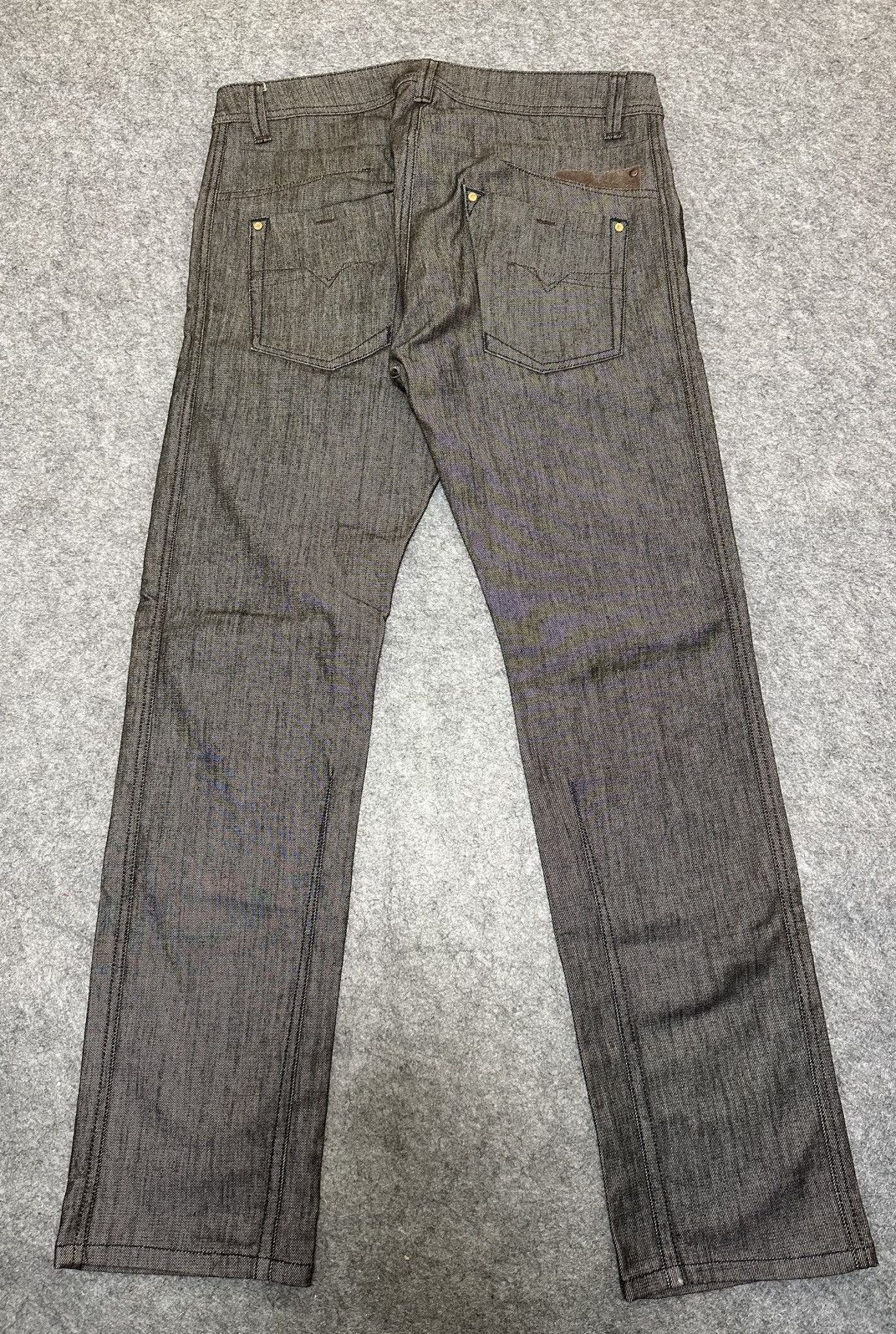 Diesel Diesel Darron jeans in a dark gray. Size US 32 / EU 48 - 2 Thumbnail