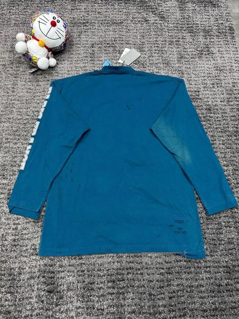 Balenciaga Balenciaga Distressed Blue Long Sleeve. Size US L / EU 52-54 / 3 - 2 Thumbnail
