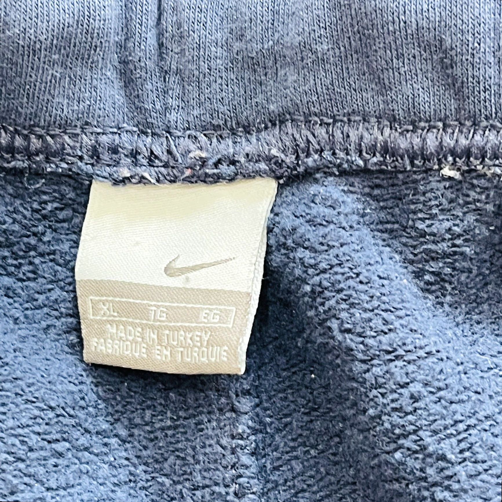 Vintage VINTAGE Nike Navy Blue Warmup Pants Track Bottoms Men XL 1990s Zippered Ankles Drawstring Gray Tag Size US 36 / EU 52 - 4 Thumbnail
