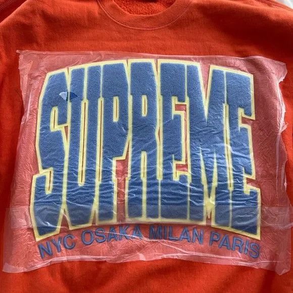 Supreme Supreme Cities Arc Crewneck Burnt Orange Size US M / EU 48-50 / 2 - 8 Thumbnail