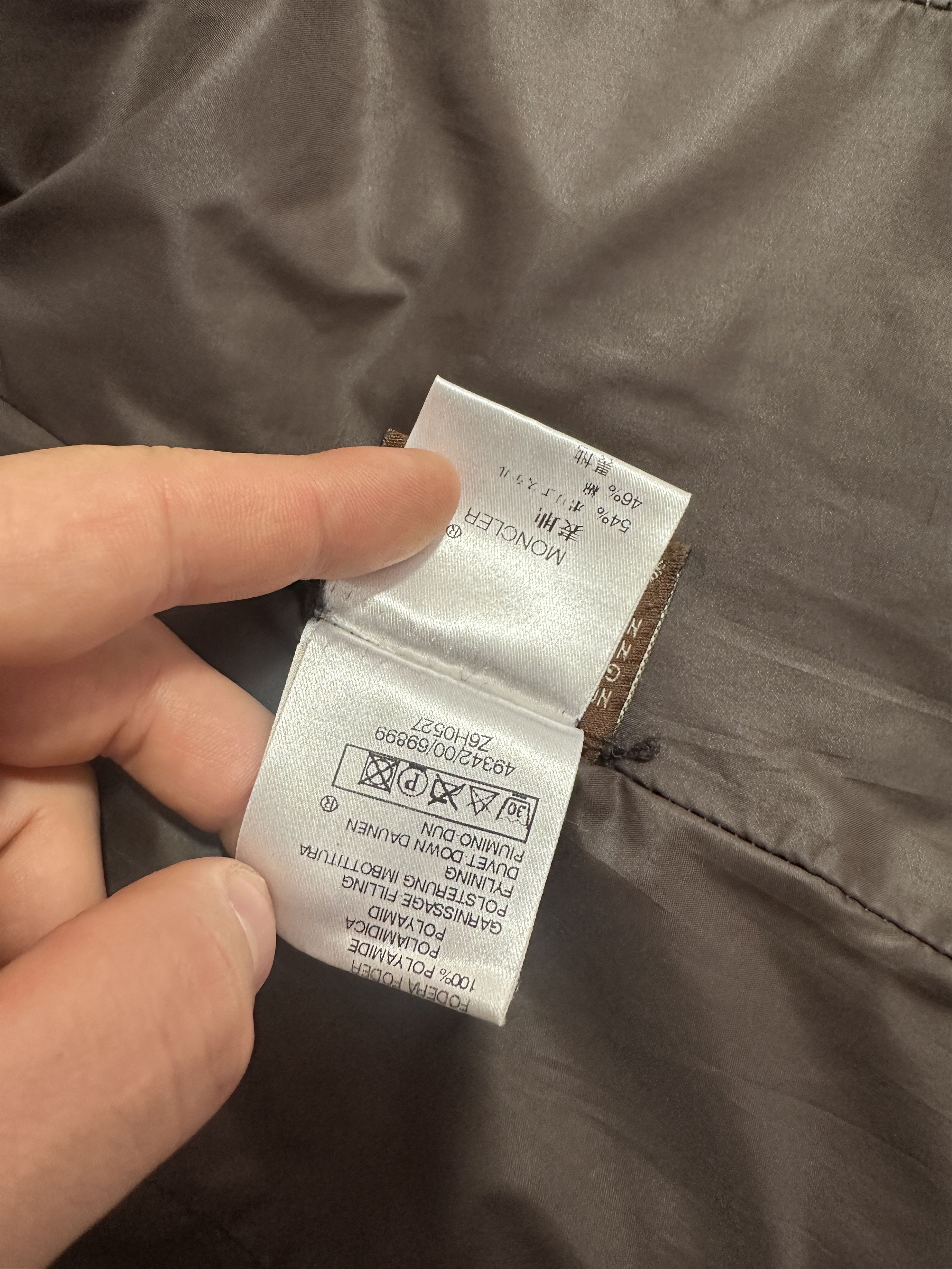 Moncler 2001 Moncler Long Belted Goose Puffer Jacket Size 2 M Quilt Size M / US 6-8 / IT 42-44 - 15 Thumbnail