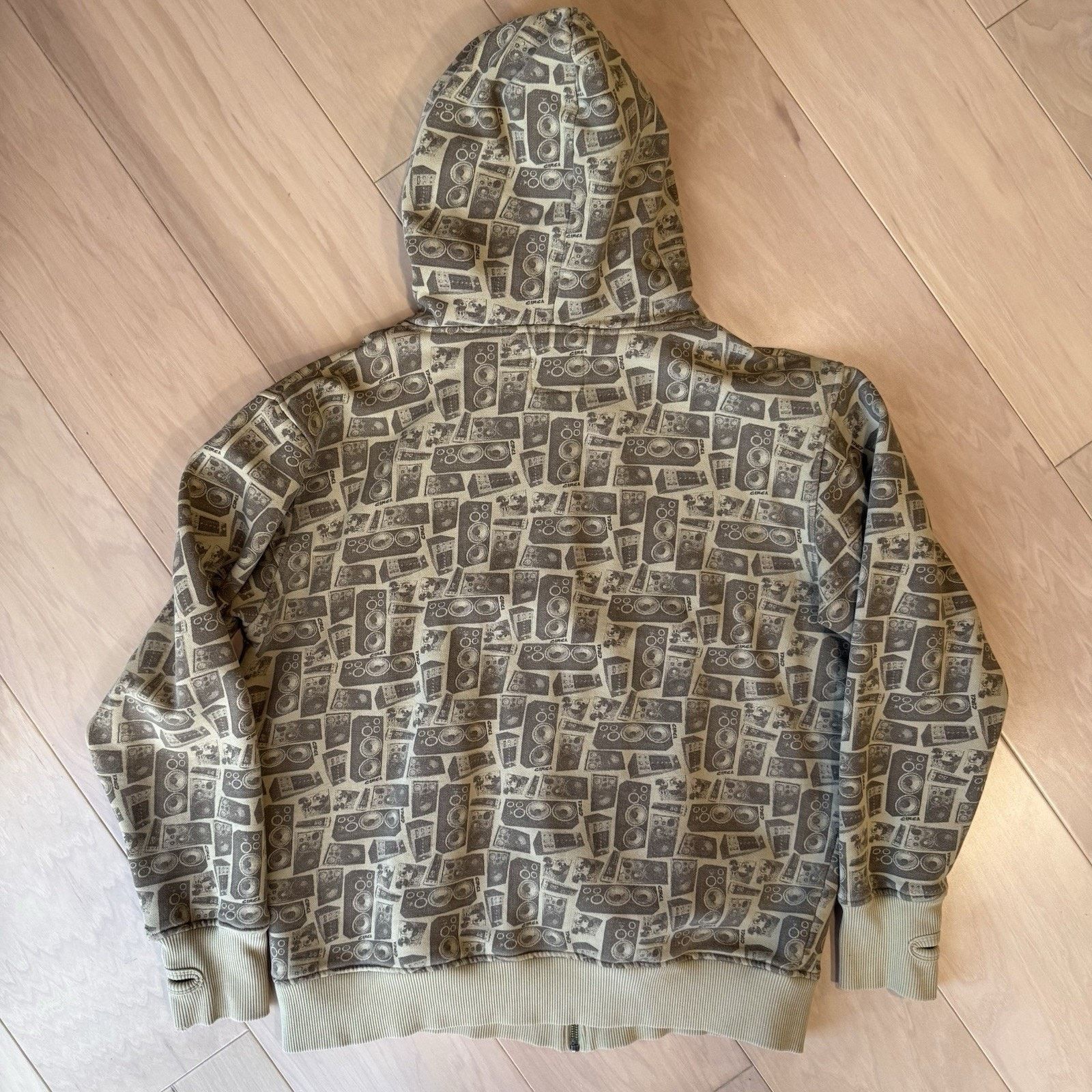 C1RCA Vintage Circa Skateboards Jacket M Brown Full Zip Fleece Size US M / EU 48-50 / 2 - 10 Thumbnail