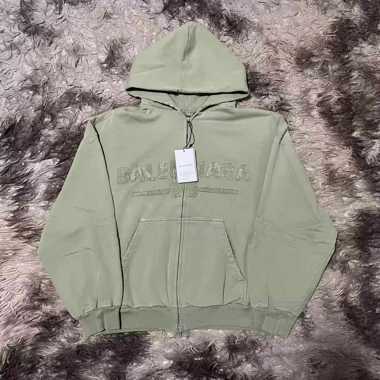 Balenciaga Green Zip-Up Hoodie with Embroidered Design. Size US M / EU 48-50 / 2 - 1 Thumbnail