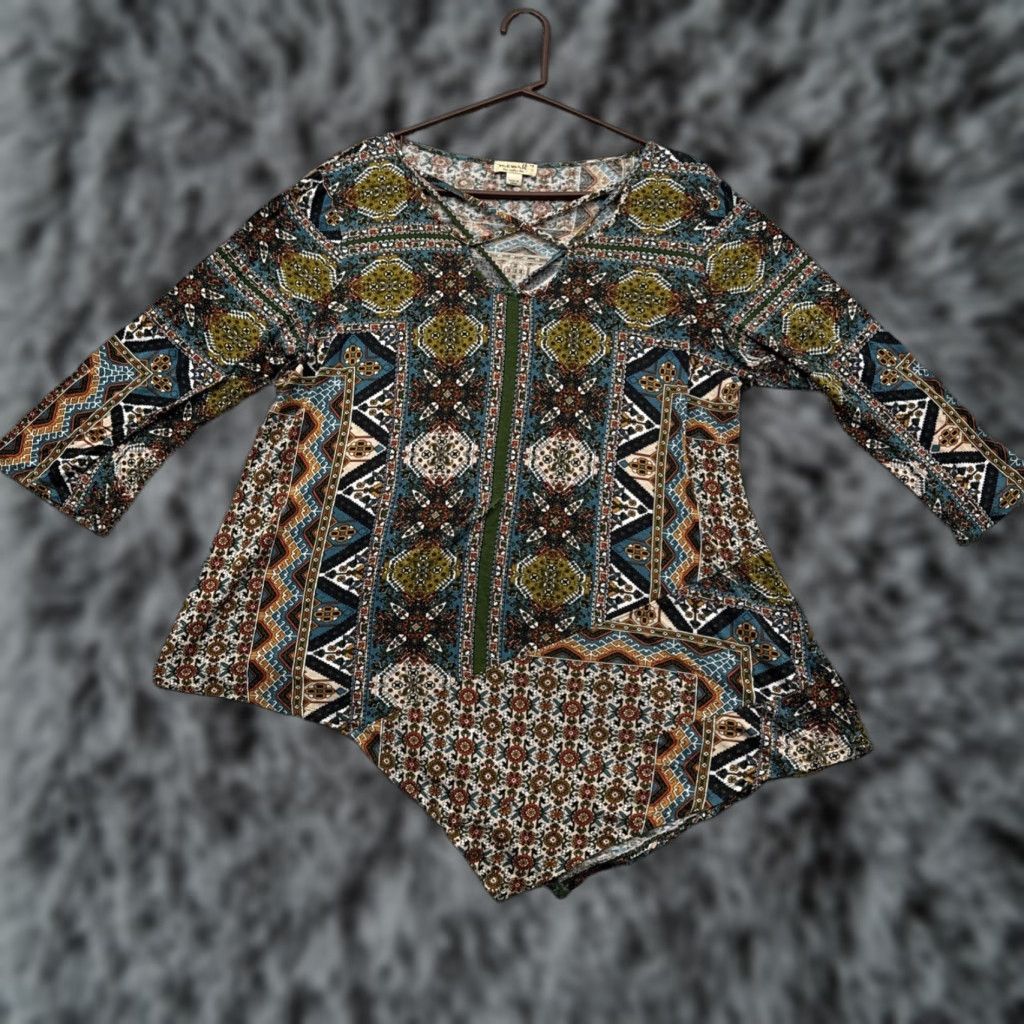 Vintage One World Tunic Top Womens 1X Plus Boho Mod Hippie Tribal Patchwork Asymmetrical Size XL / US 12-14 / IT 48-50 - 1 Thumbnail