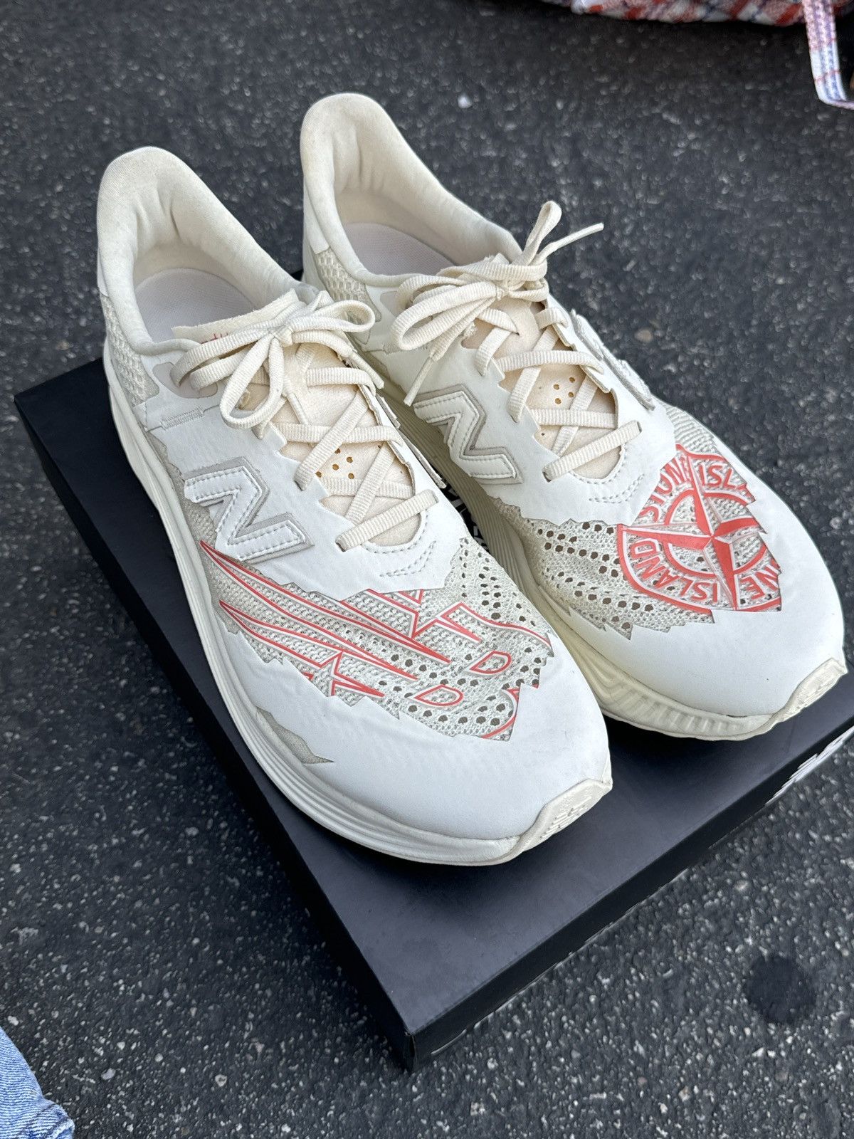 [STONE ]×ニューバランス フューエルセルRCエリートv2 SI Stone Island x New Balance FuelCell RC Elite V2 