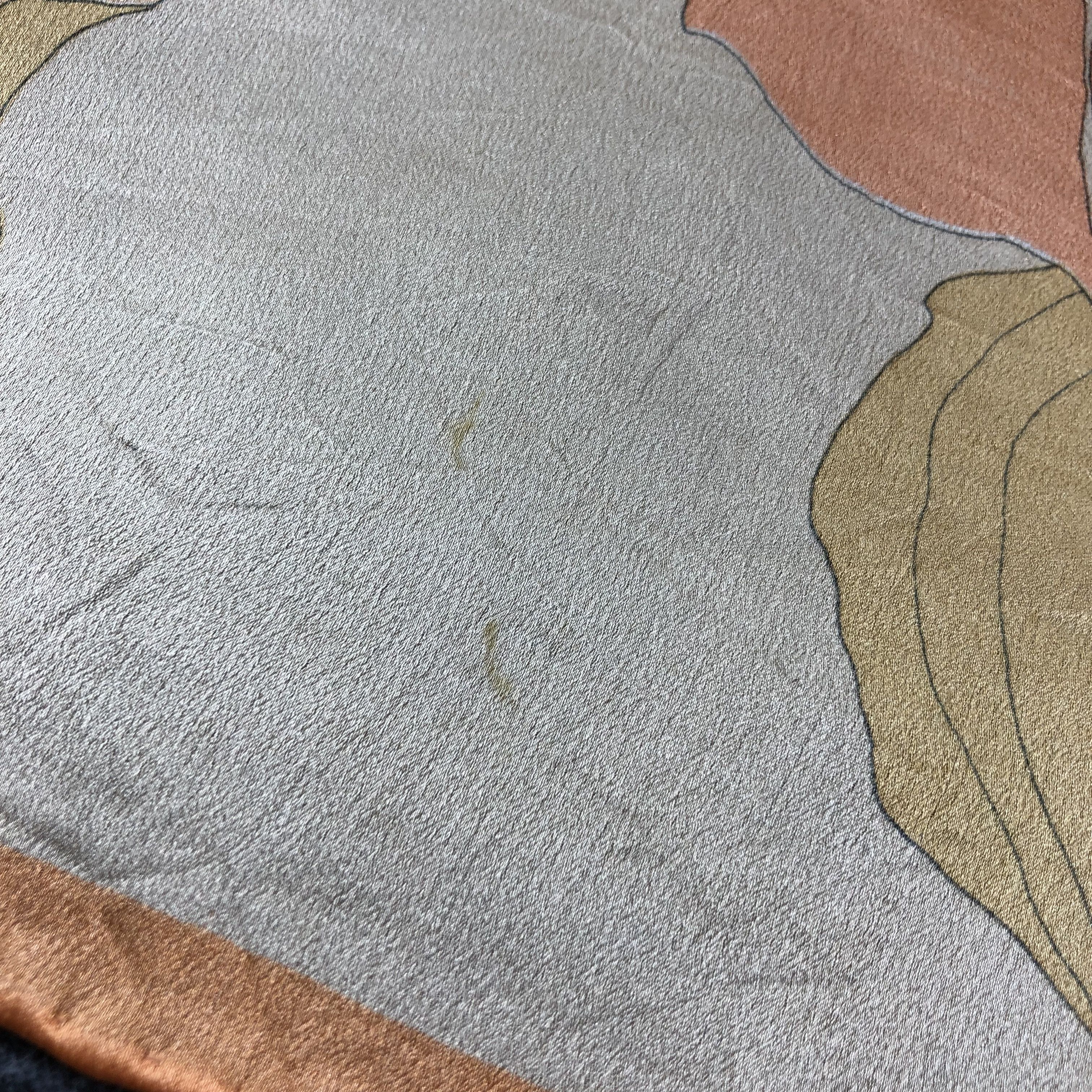 Vintage Vintage Luxury Floral Hand Rolled Silk Scarf M555 Size ONE SIZE - 5 Thumbnail