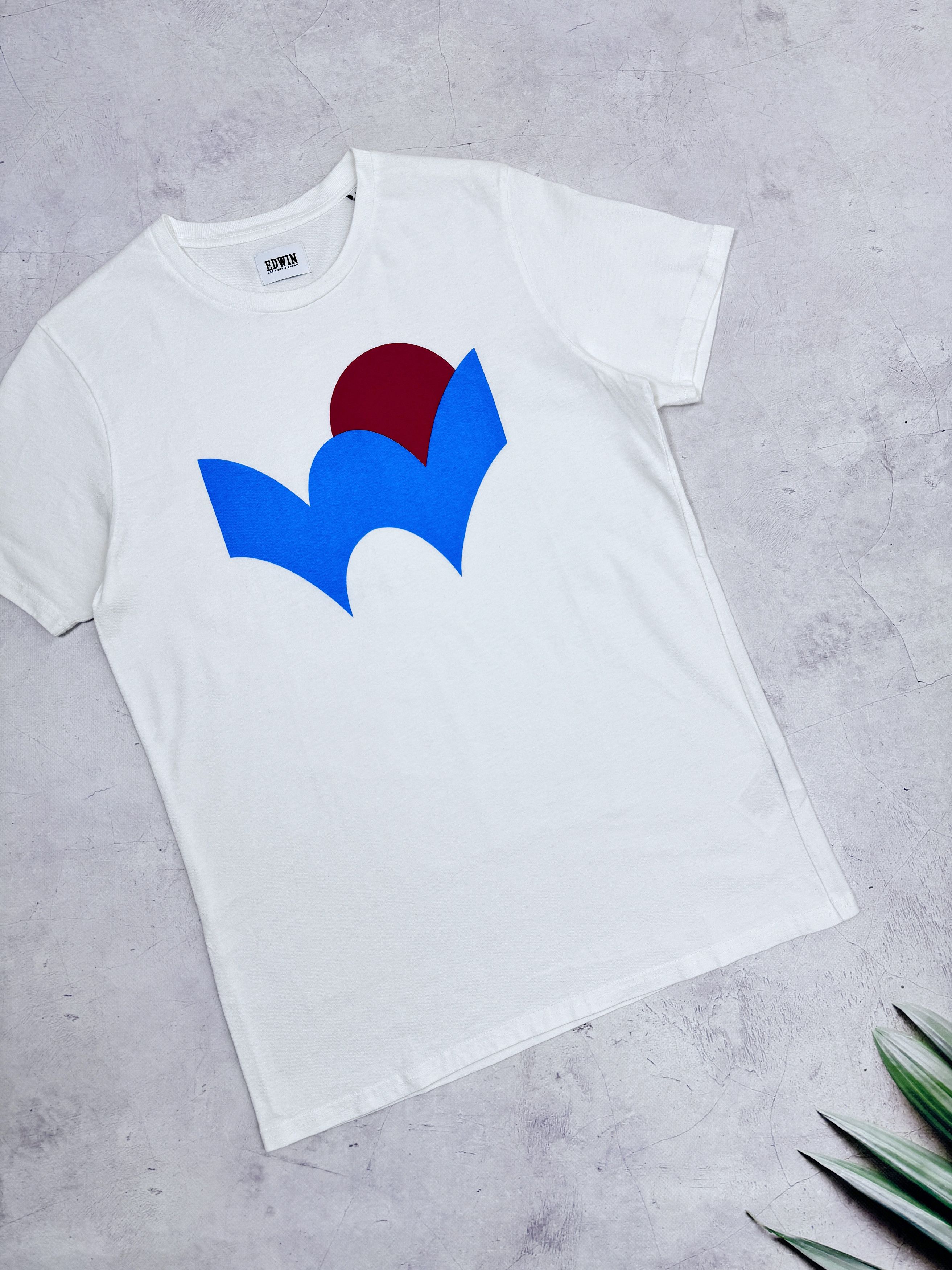 Edwin Edwin T-Shirt Japan Sunset Front Logo Traditional Size US S / EU 44-46 / 1 - 1 Thumbnail