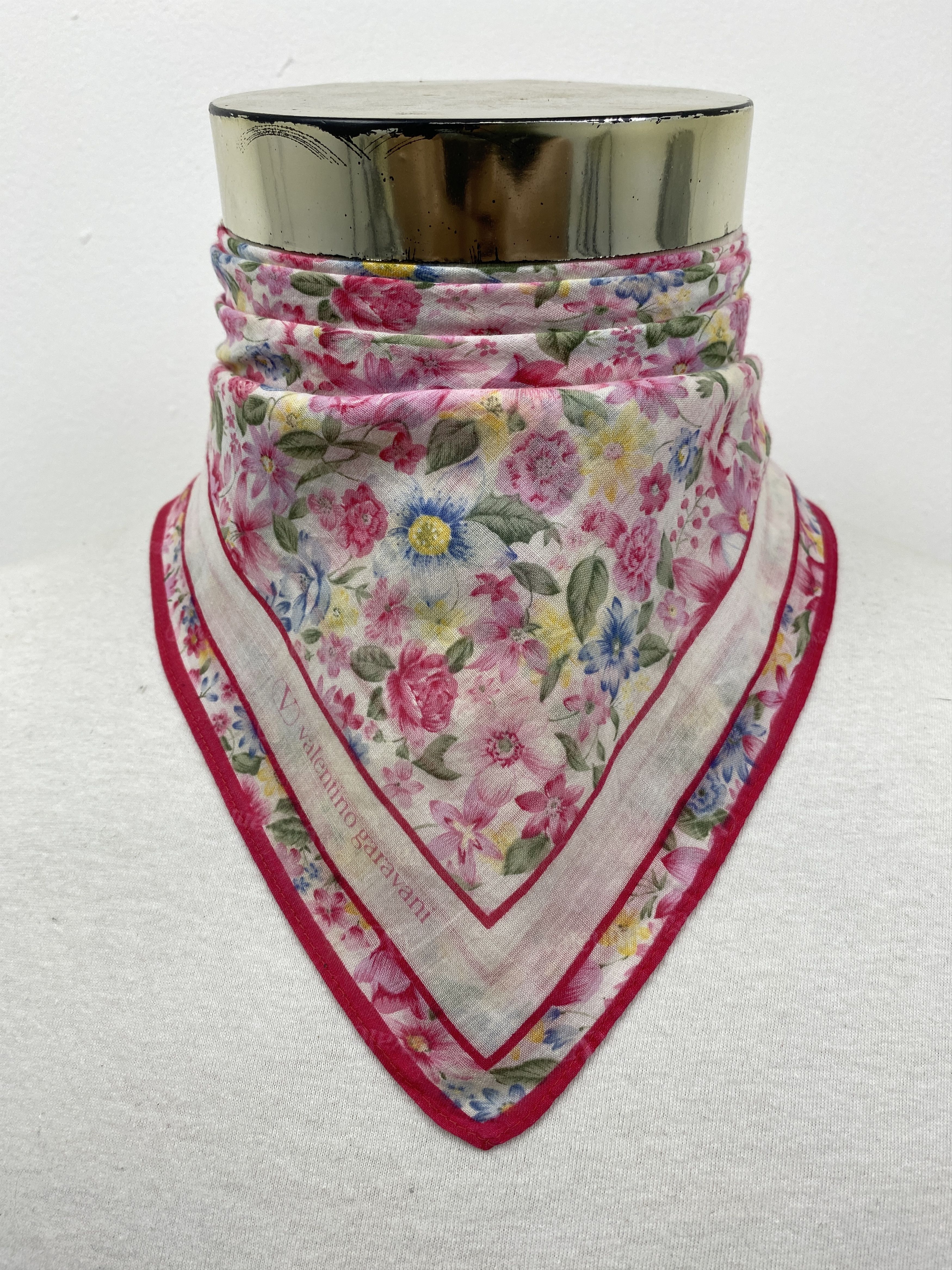 Valentino Valentino Garavani Handkerchief / Neckerchief HKC0499 Size ONE SIZE - 1 Thumbnail