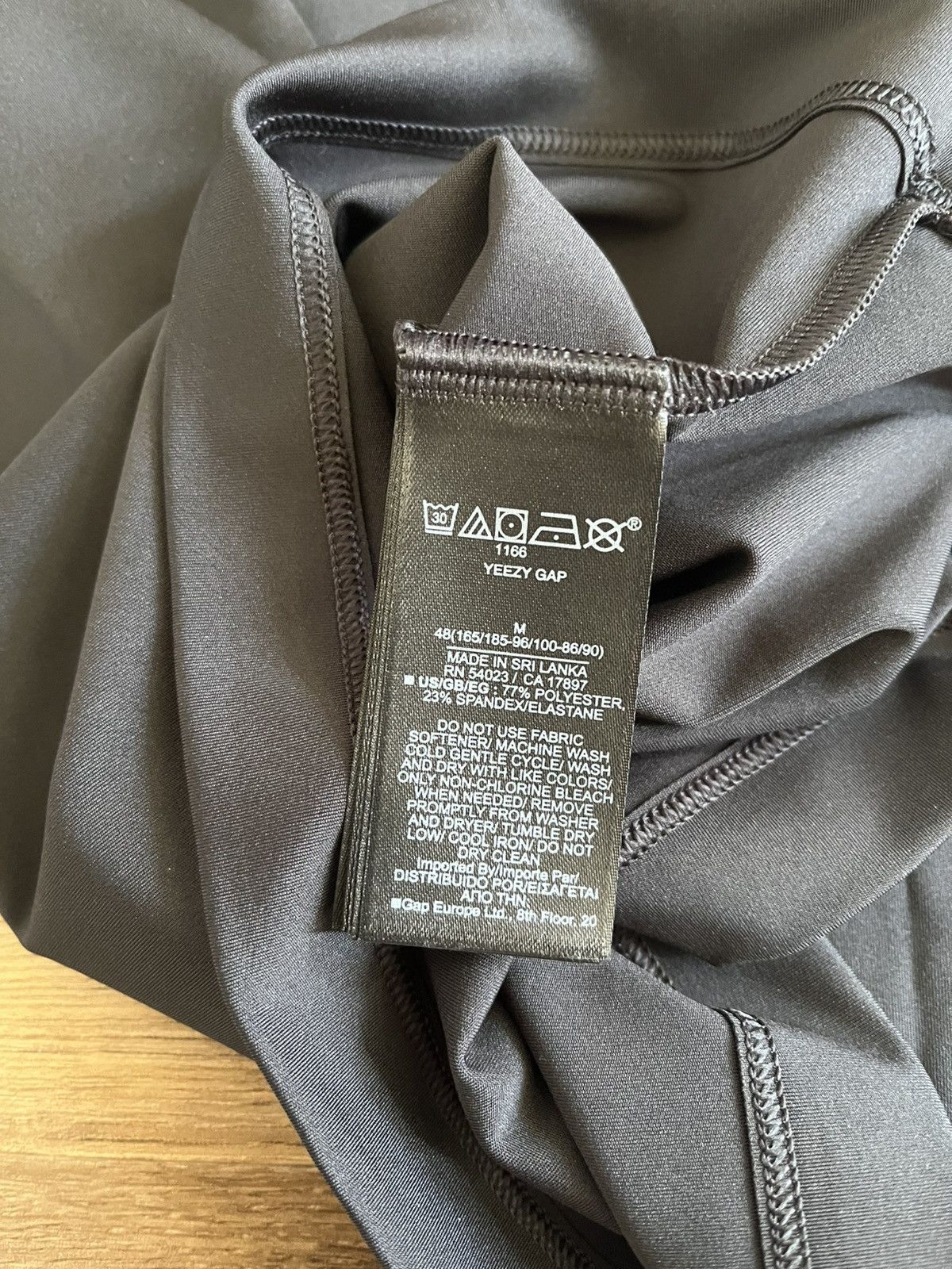 Balenciaga × Gap × Yeezy Yeezy Gap Second Skin Tank Top Black Size Medium Size US M / EU 48-50 / 2 - 4 Thumbnail