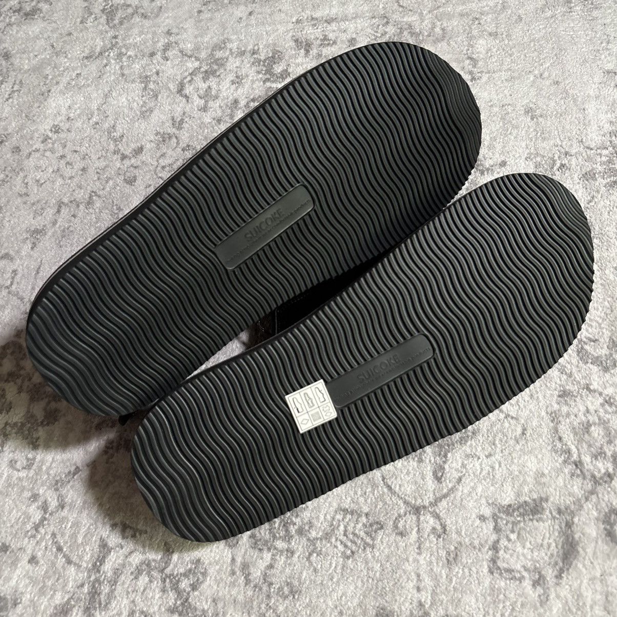 Suicoke Suicoke X SVRN Moto Cow Fur Sandals Black | Size 13 Size US 13 / EU 46 - 6 Thumbnail
