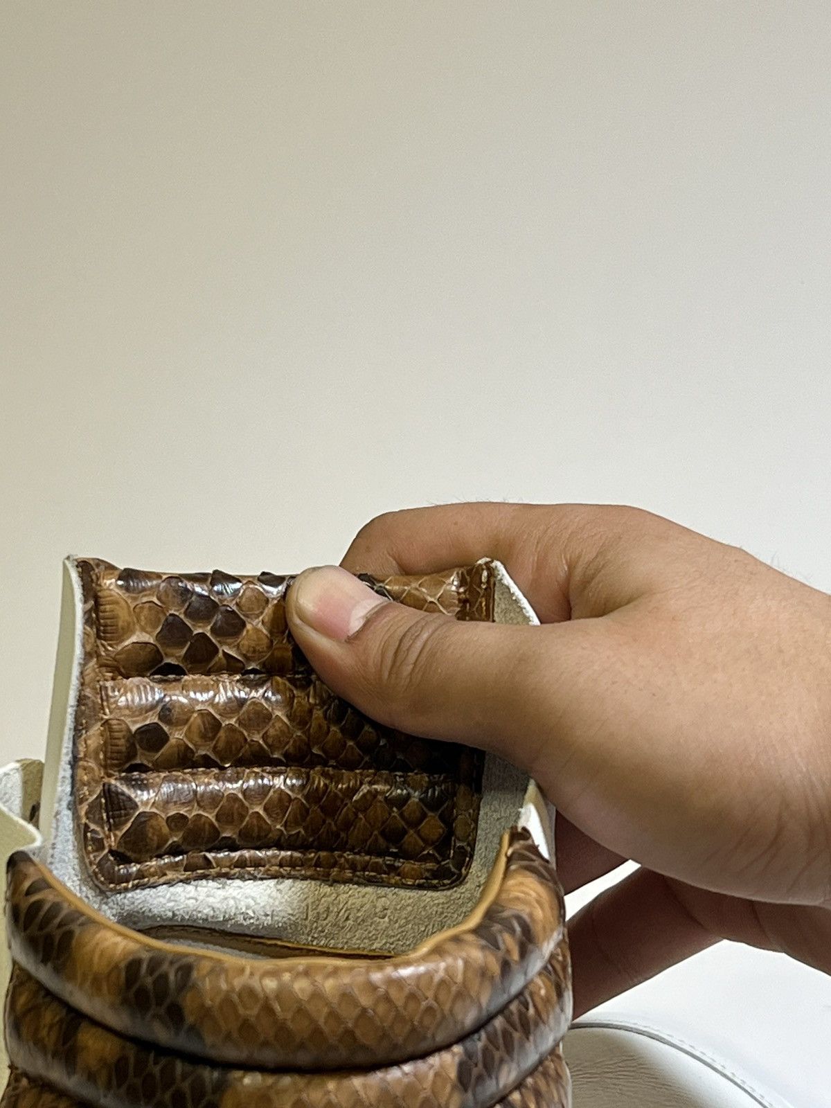 Gucci limited edition Gucci men's python skin high-top sneakers Size US 10.5 / EU 43-44 - 6 Thumbnail