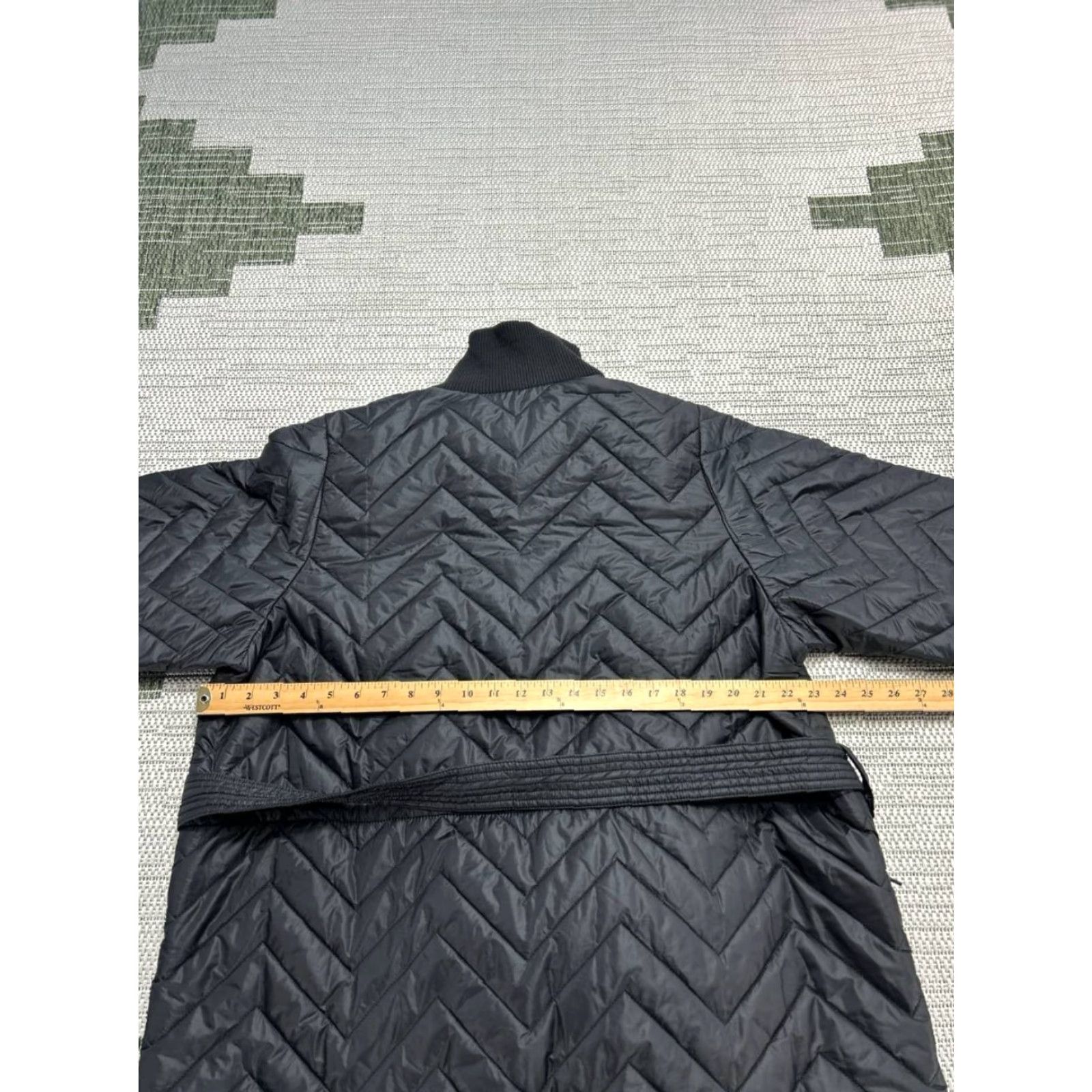 Athleta Athleta Jacket Womens 1X Black Quilted Zip Full Zip Athleisure Jacket - Black Size XL / US 12-14 / IT 48-50 - 7 Thumbnail