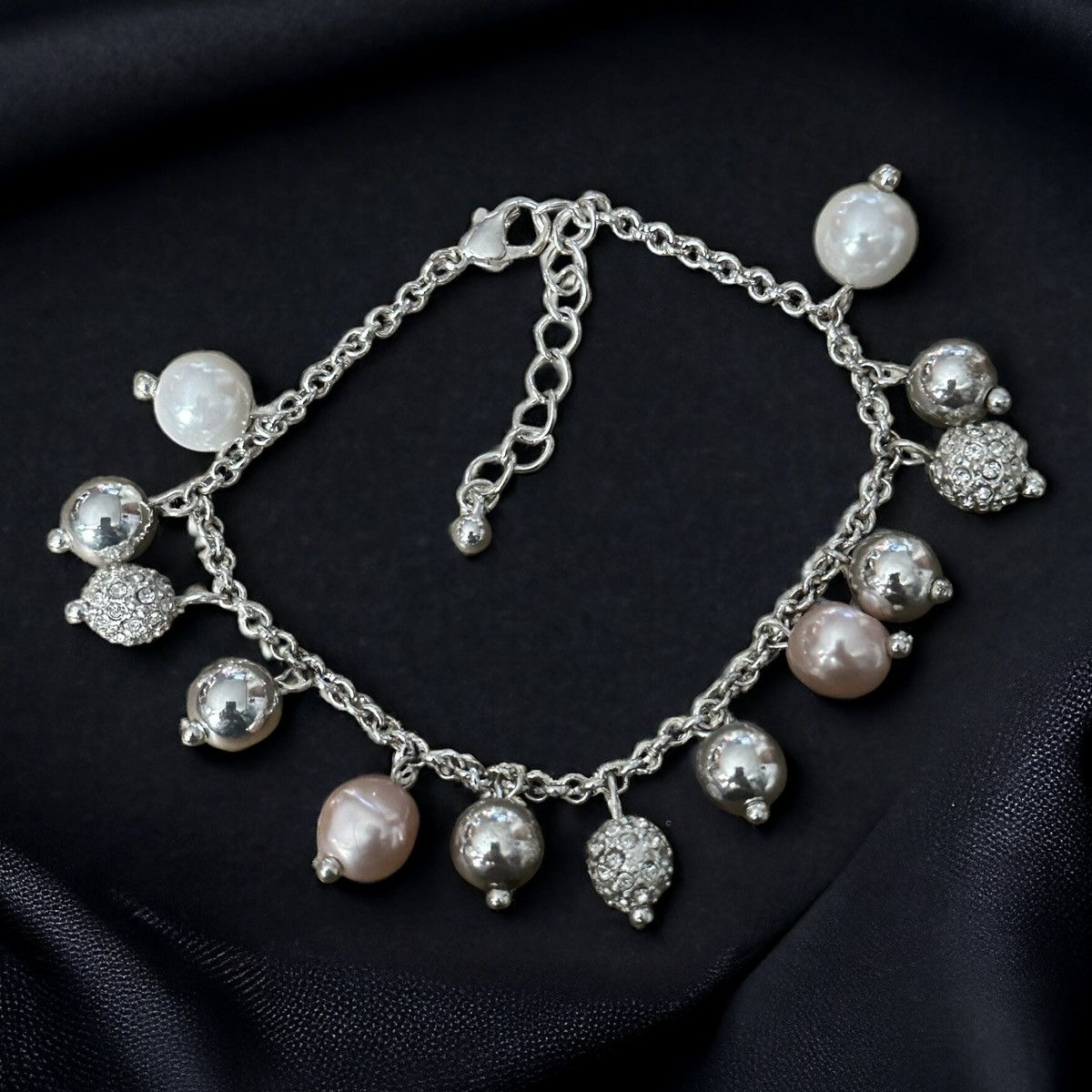 Other Silver tone bead charm bracelet Size ONE SIZE - 1 Thumbnail