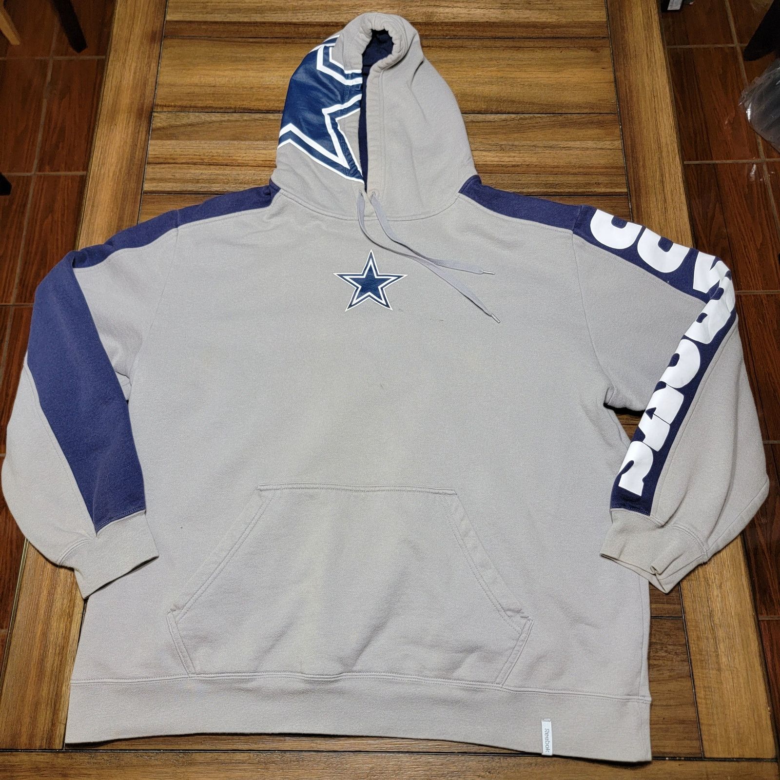 Reebok Reebok NFL Team Apparel Dallas Cowboys LS Hoodie - Size XL Size US XL / EU 56 / 4 - 1 Thumbnail