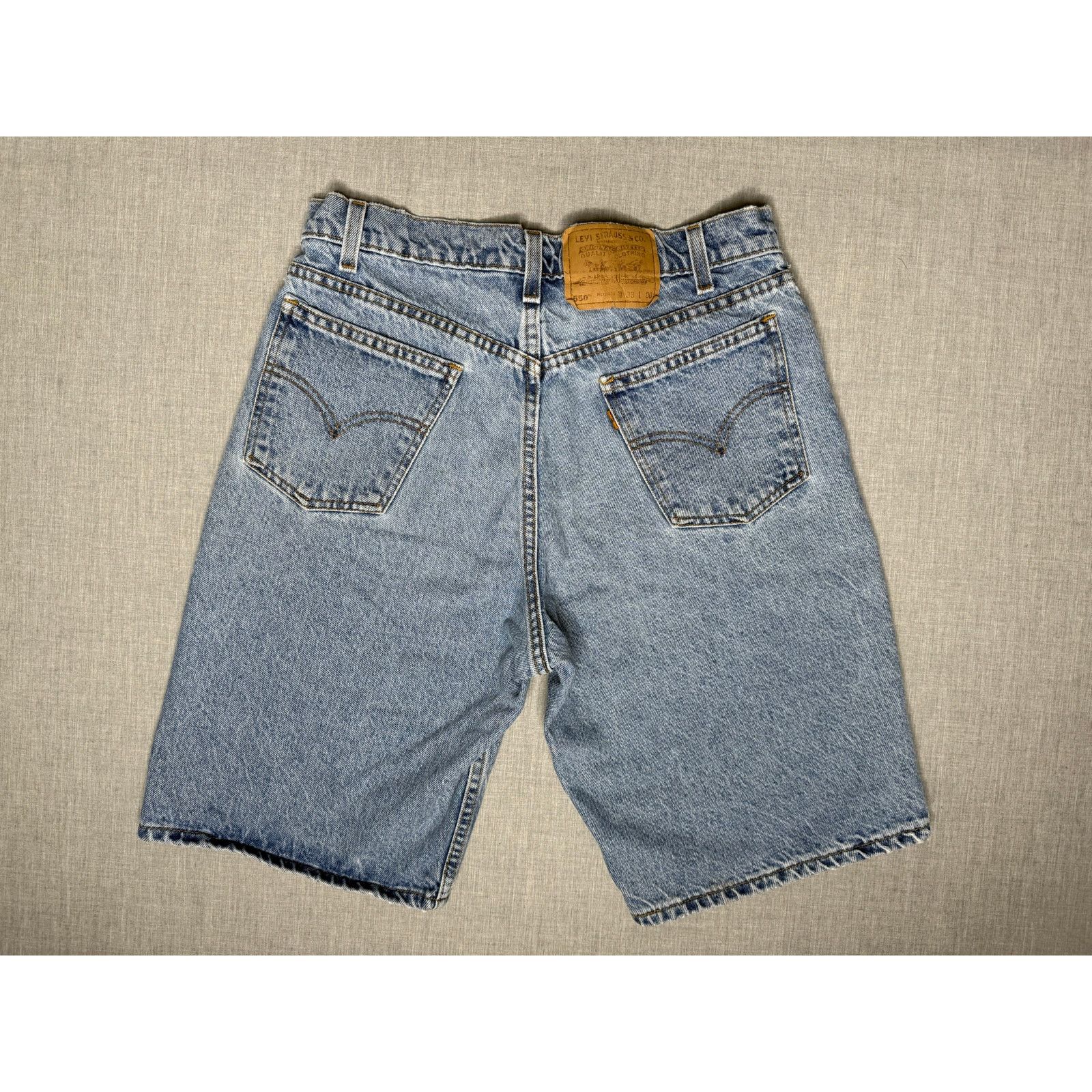 Levi's × Levi's Vintage Clothing × Vintage Vintage 90s Levi’s 550 Relaxed Fit Orange Tab Jean Shorts 33 Size US 33 - 2 Thumbnail