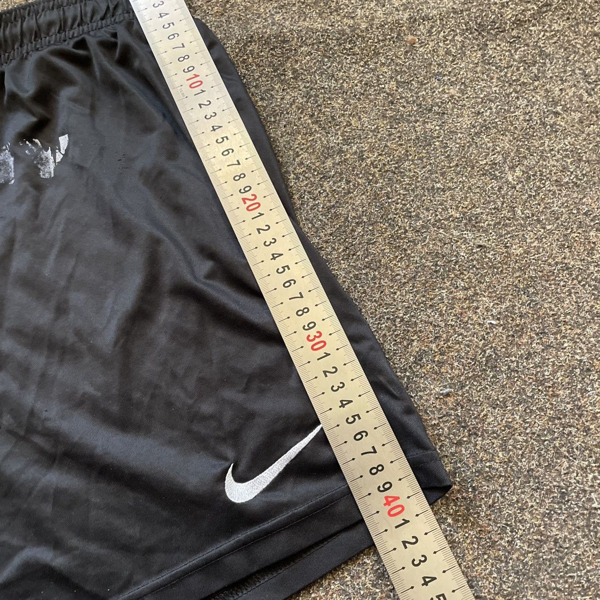 Vintage Y2K Nike Baggy Nylon Shorts Black Vintage Streetwear Goth 34 Size US 34 / EU 50 - 7 Thumbnail