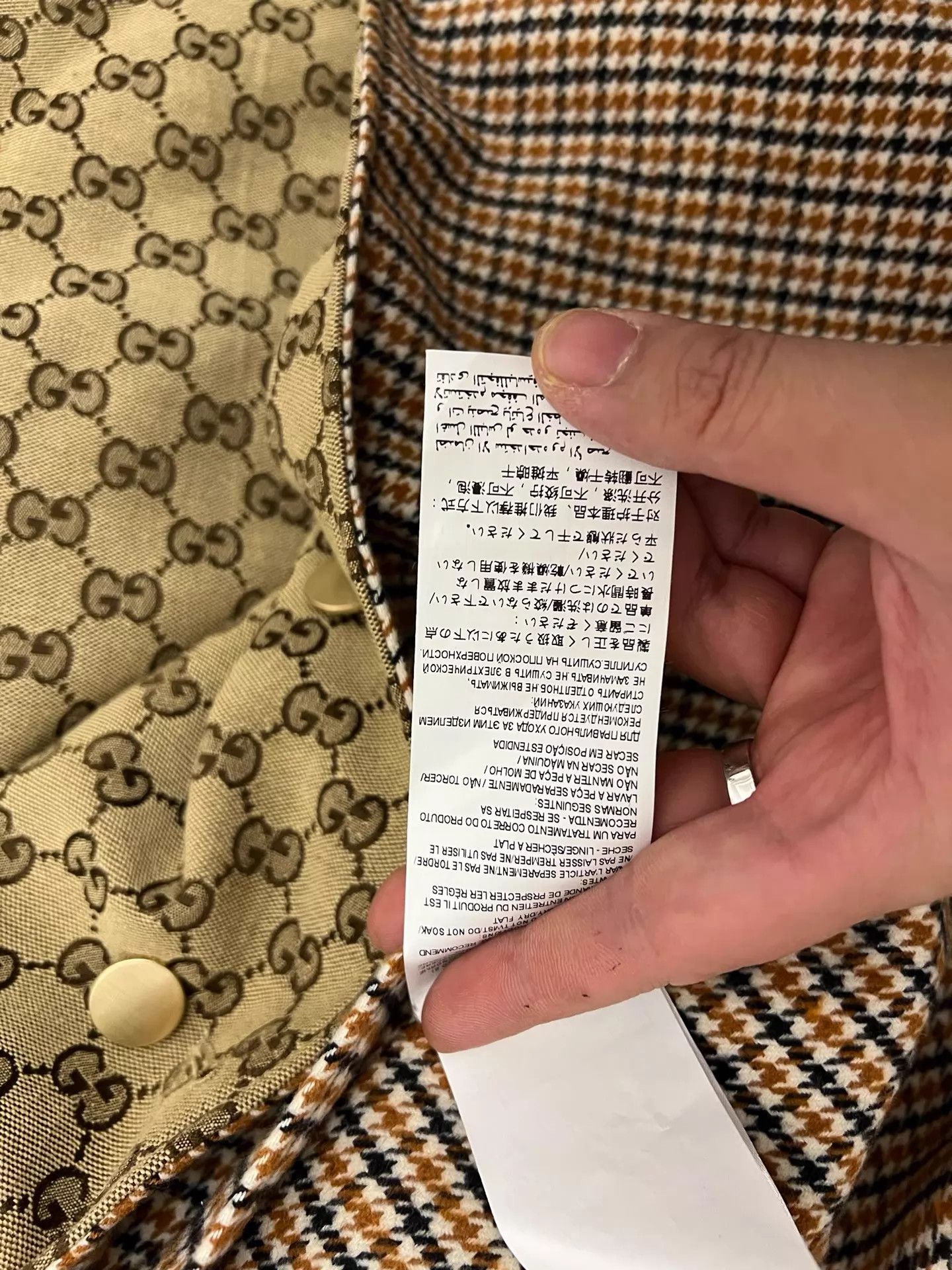 Gucci Gucci Women's Reversible Full Logo & Plaid Hot Coat M Size M / US 6-8 / IT 42-44 - 7 Thumbnail