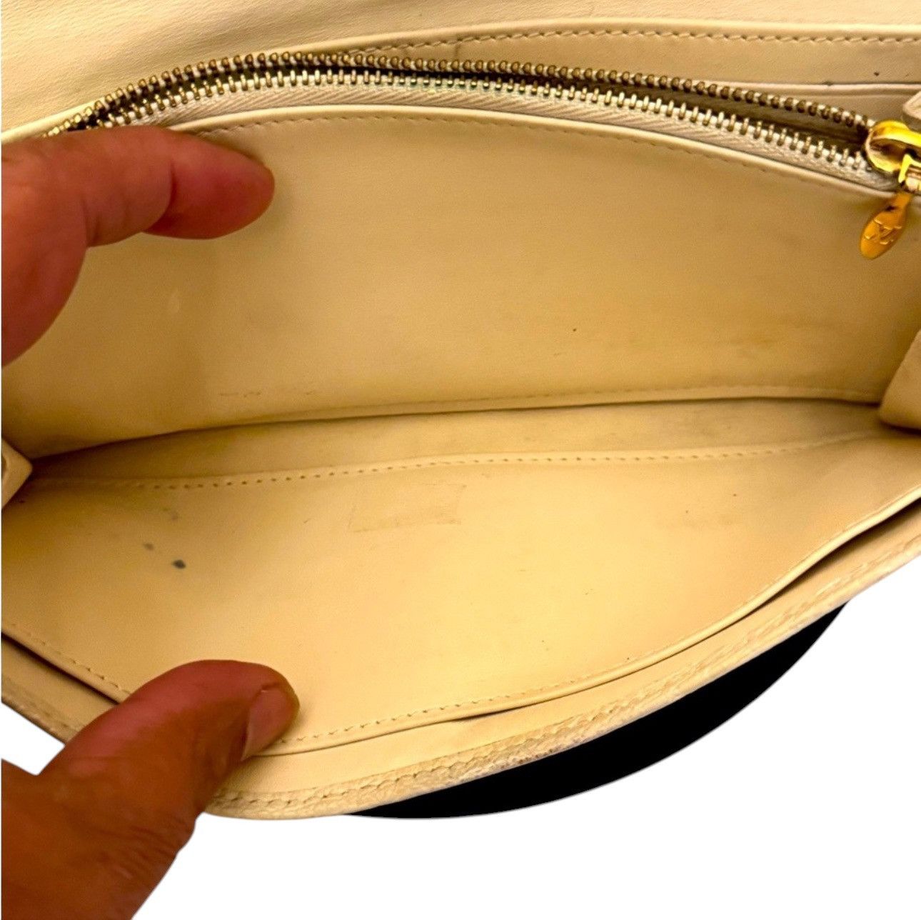 Louis Vuitton Louis Vuitton Favori Suhali Wallet Portefeuille Le Fabuleux Size ONE SIZE - 5 Thumbnail
