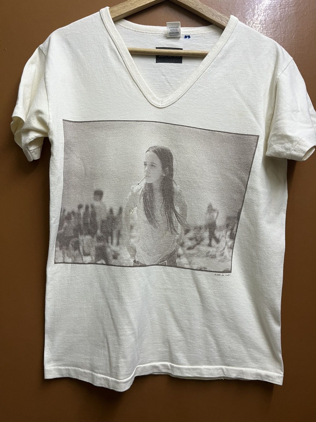 image of Band Tees Vintage Joe Szabo Dinasour Jr Photographer T Shirt in Cream, Men's (Size Medium)