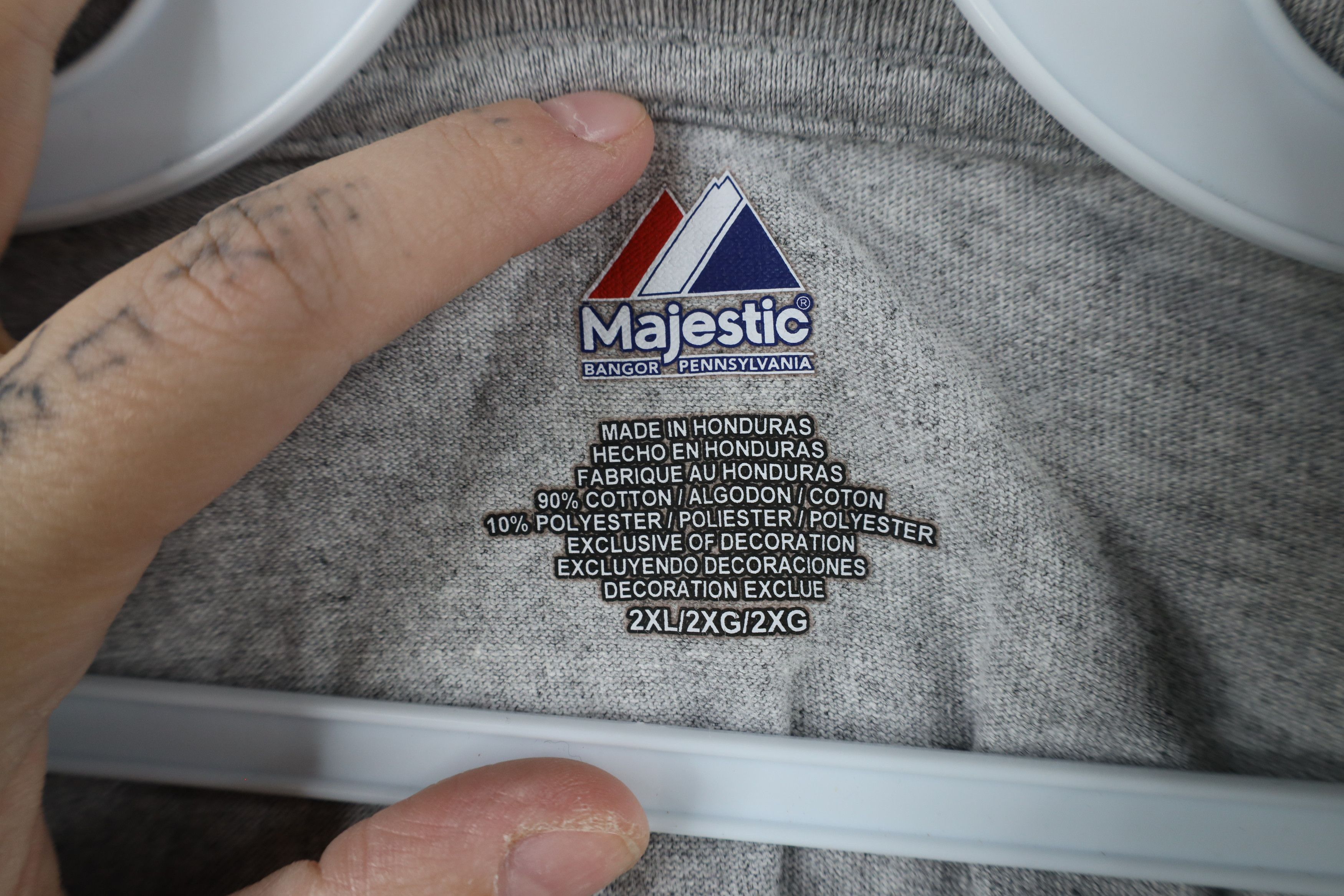 Majestic × Vintage Vintage Majestic Spell Out New York Yankees Baseball T-Shirt Size US XXL / EU 58 / 5 - 9 Thumbnail